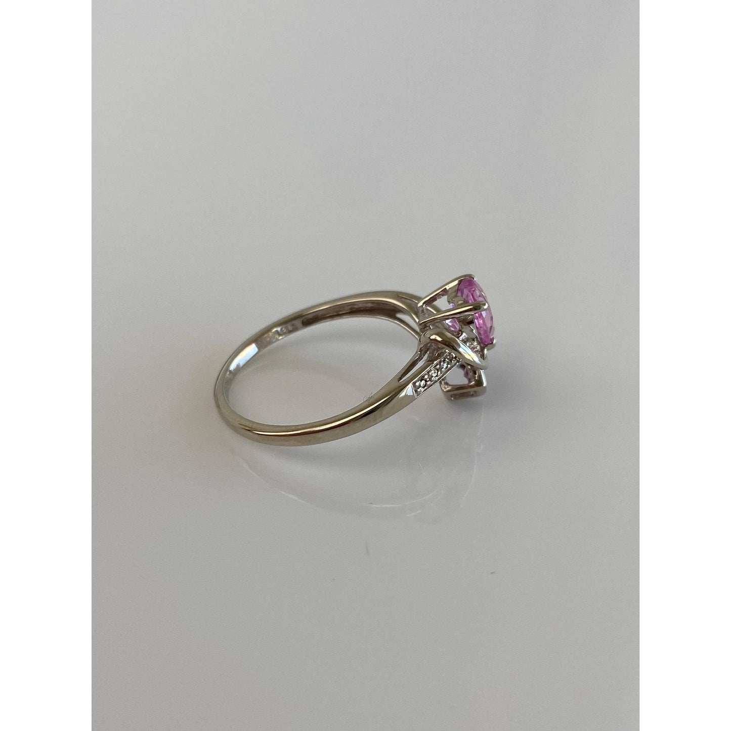 Vintage Solid 10k White Gold Pink Sapphire Heart Ring - Size 7.75