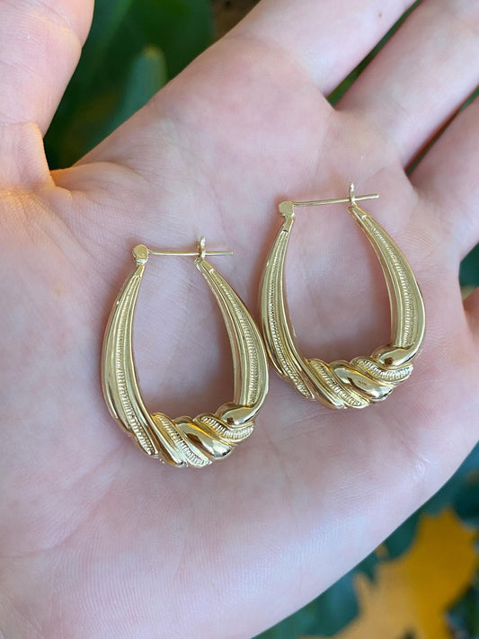 Vintage 14k Yellow Gold Milgrain Scalloped Hoop Earrings