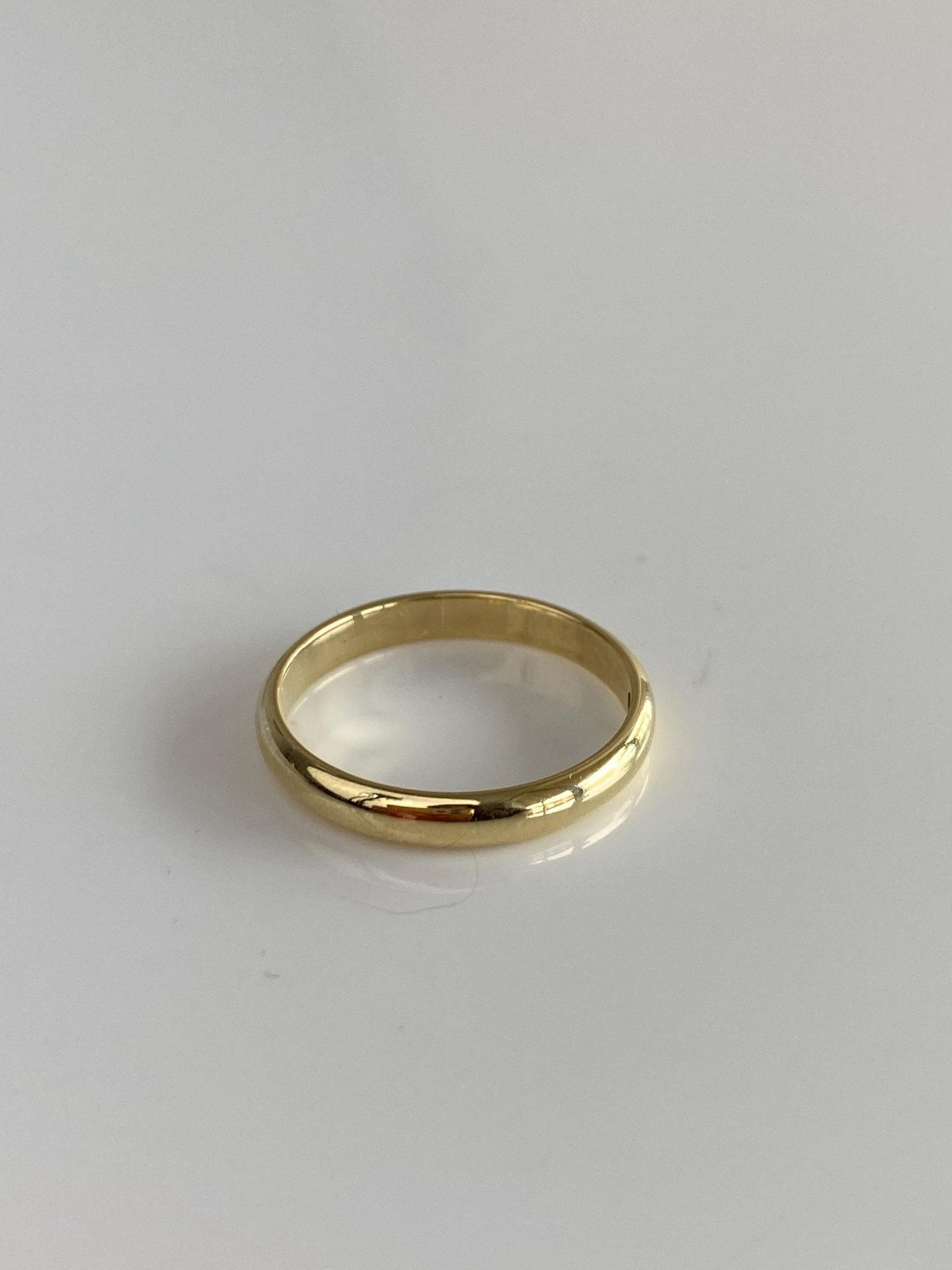 Vintage Solid 14k Yellow Gold Ring Band - Size 8.5