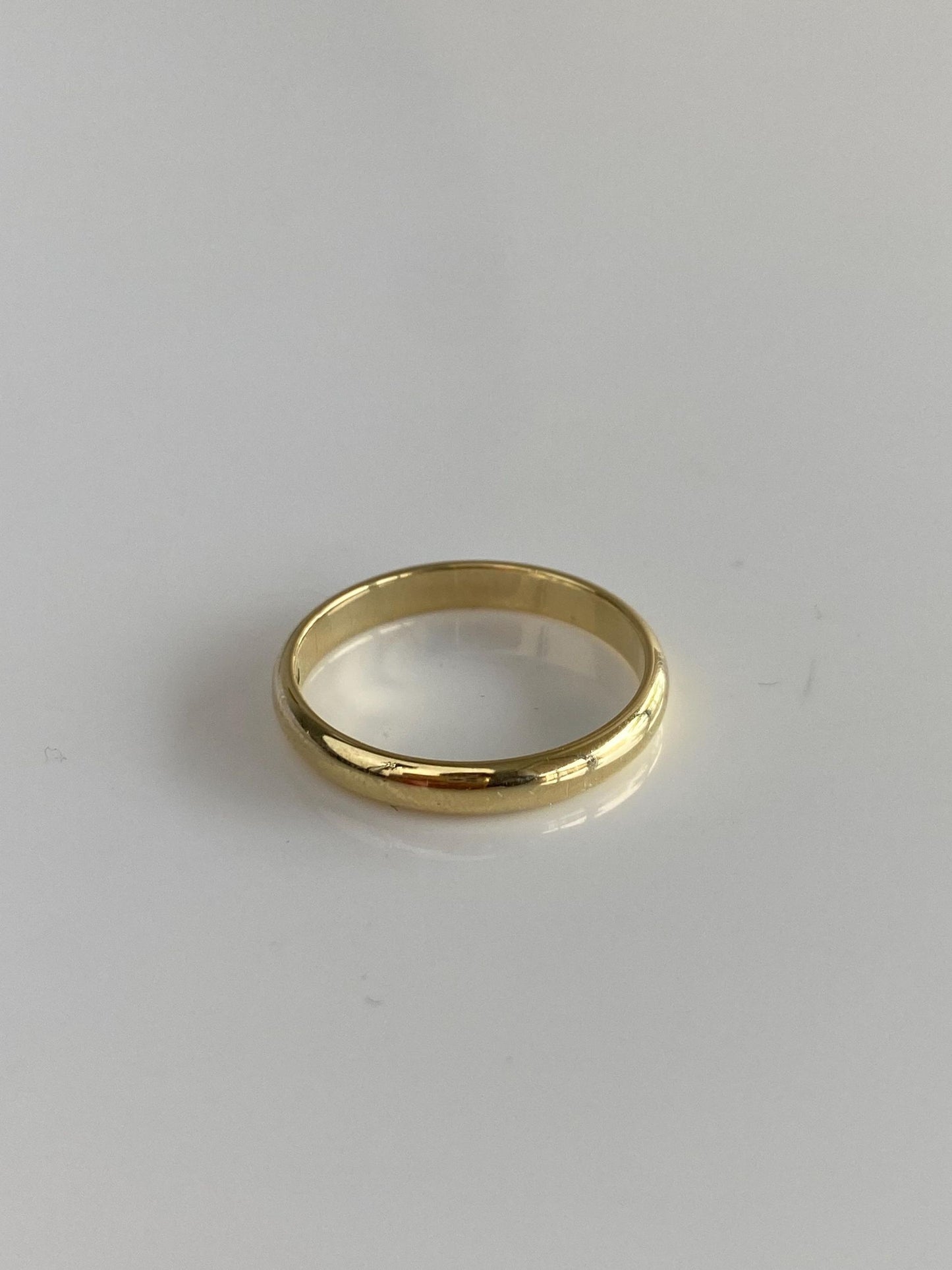Vintage Solid 14k Yellow Gold Ring Band - Size 8.5