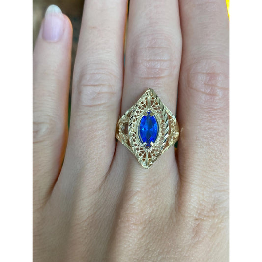 Solid 10k Yellow Gold Diamond Cut Blue Cubic Zirconia Ring - Size 7.5