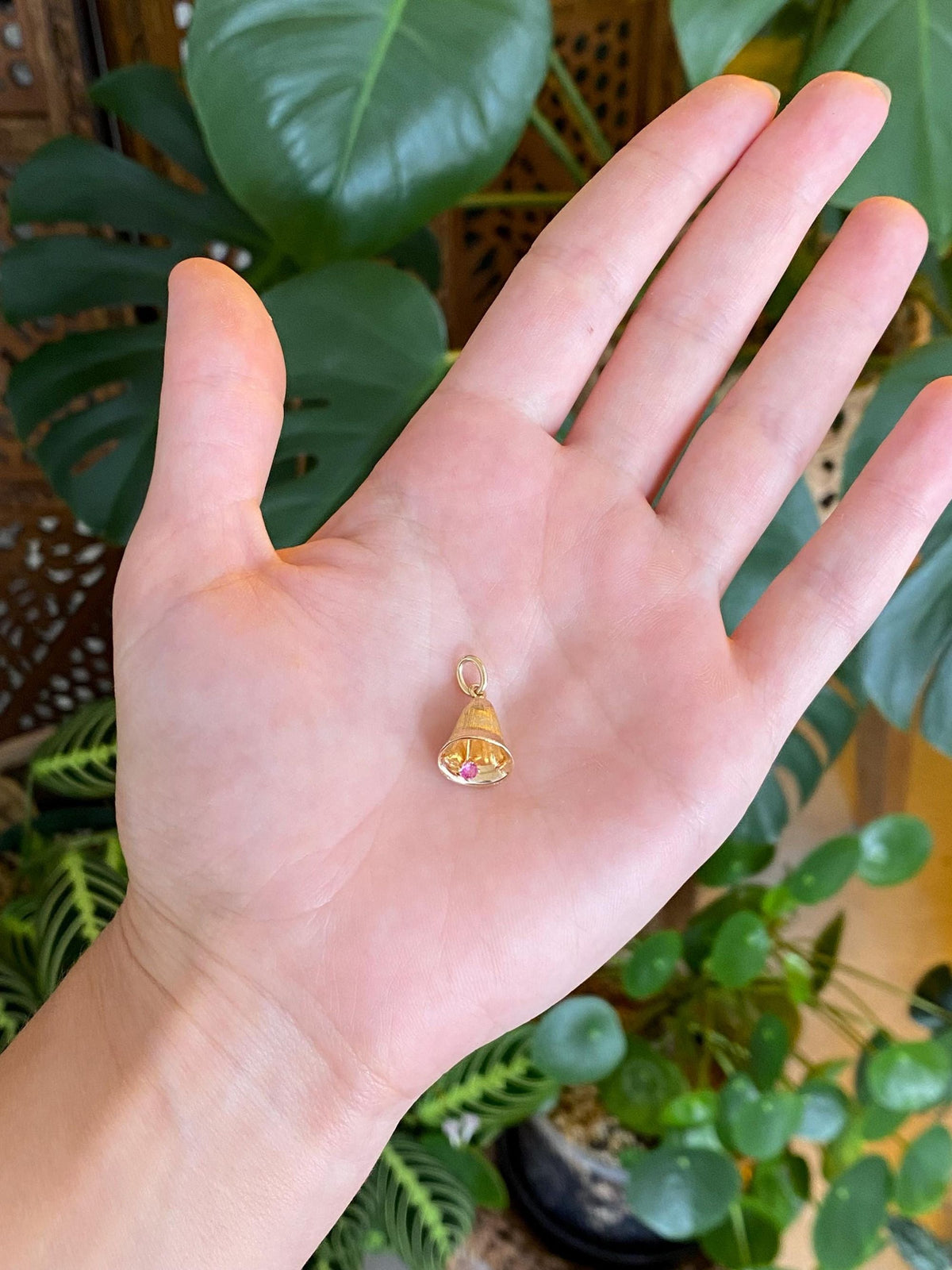 Vintage Solid 14k Yellow Gold Pink Sapphire Bell Charm