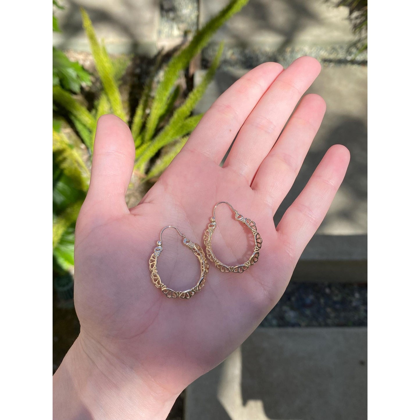 Vintage Solid 14k Yellow Gold Openwork Hoop Earrings