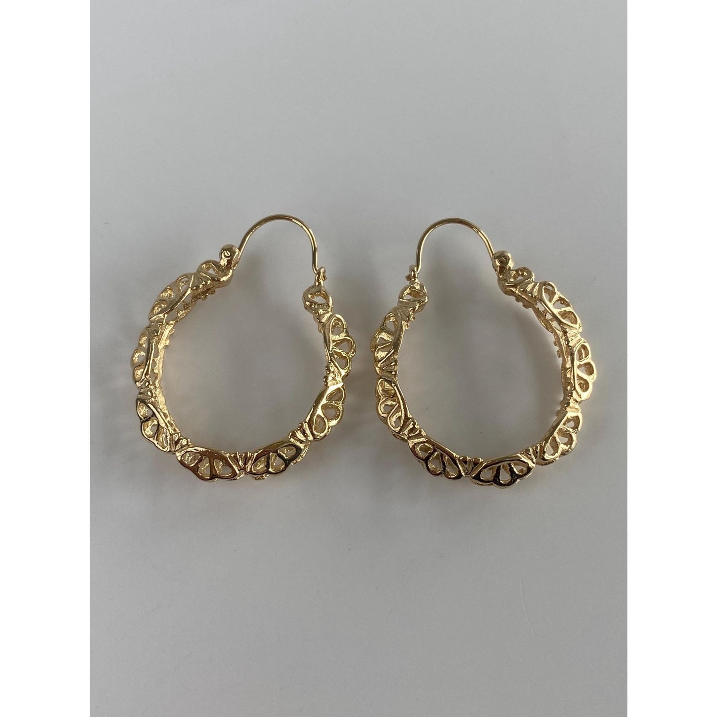 Vintage Solid 14k Yellow Gold Openwork Hoop Earrings