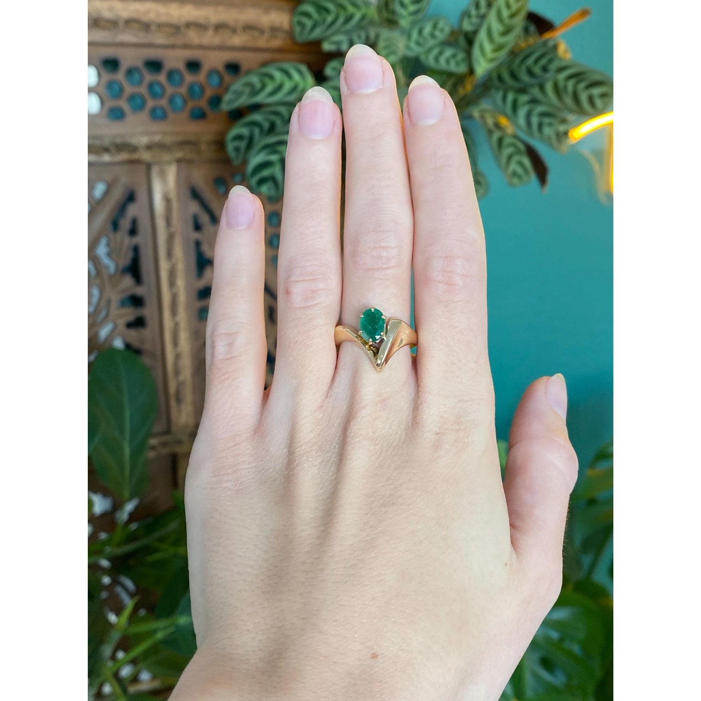 Vintage Solid 14k Yellow Gold Emerald Ring - Size 6.75