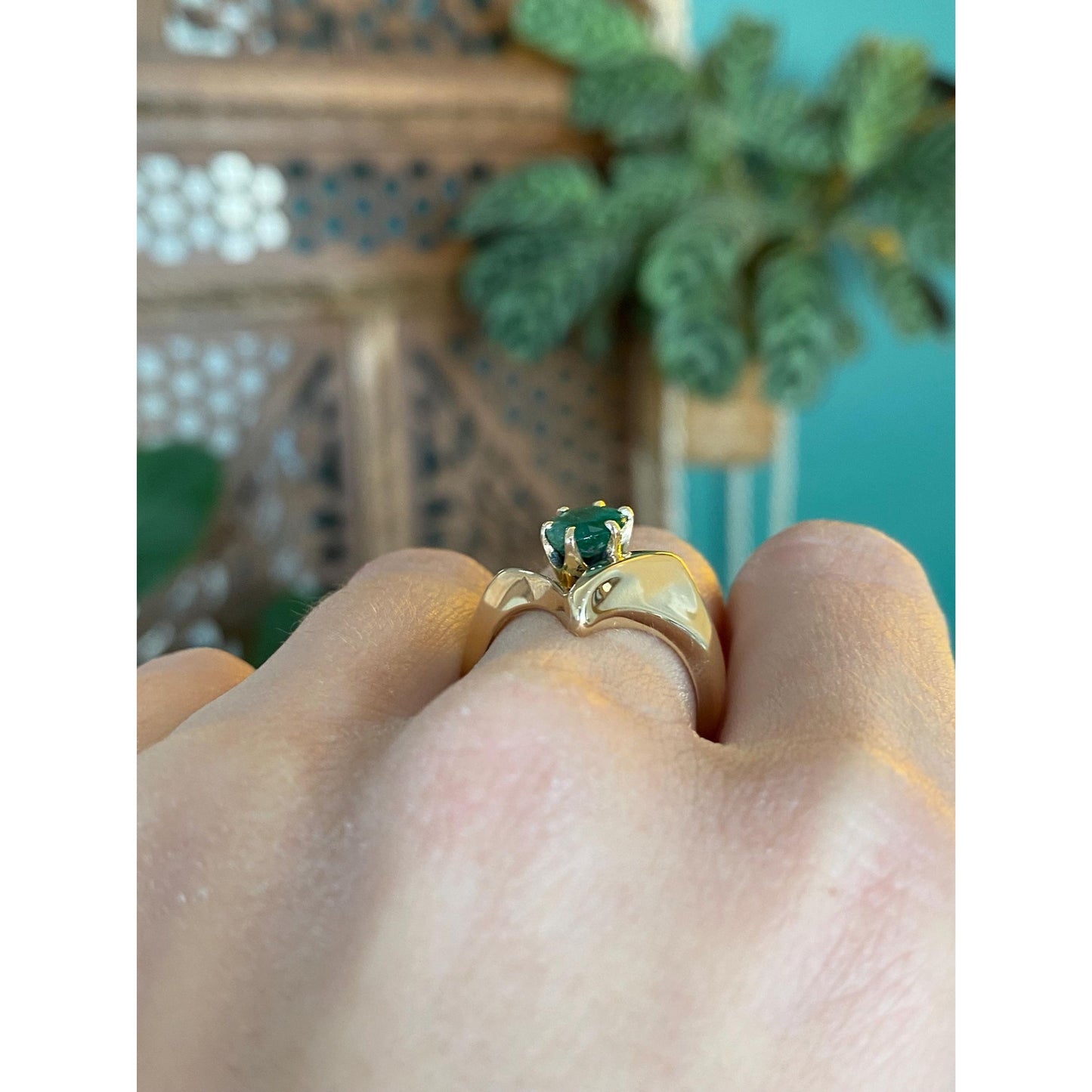 Vintage Solid 14k Yellow Gold Emerald Ring - Size 6.75