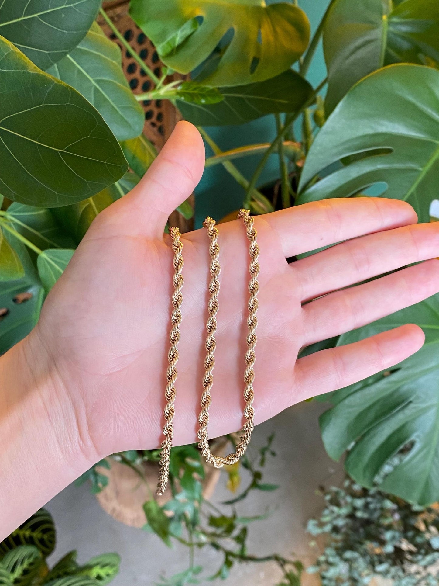 Vintage Solid 14k Yellow Gold Chunky Rope Chain Necklace - 18 inches