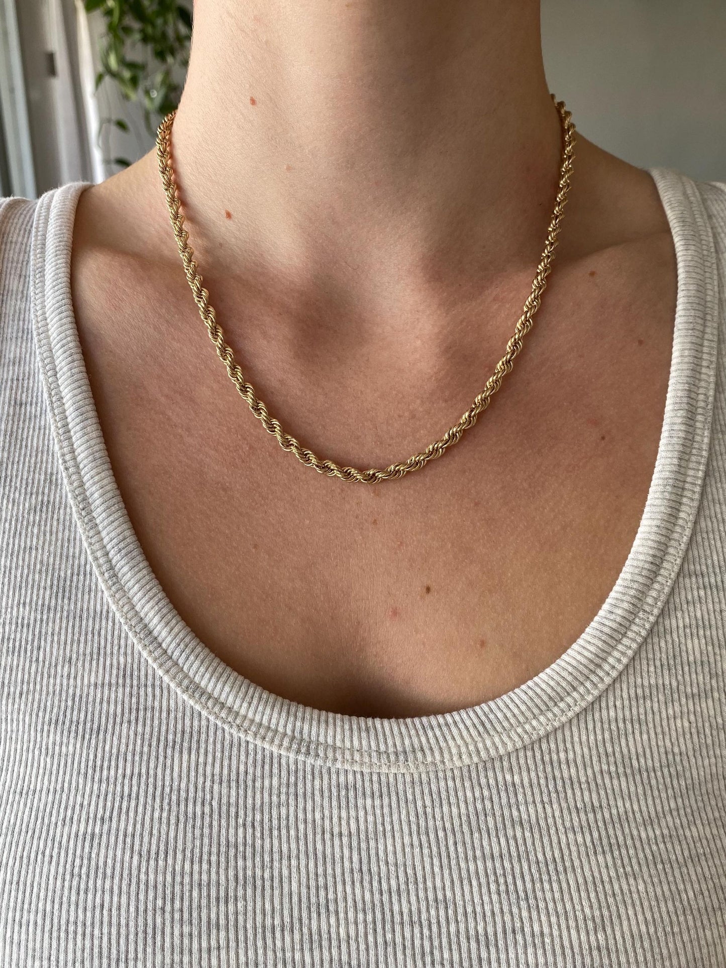 Vintage Solid 14k Yellow Gold Chunky Rope Chain Necklace - 18 inches