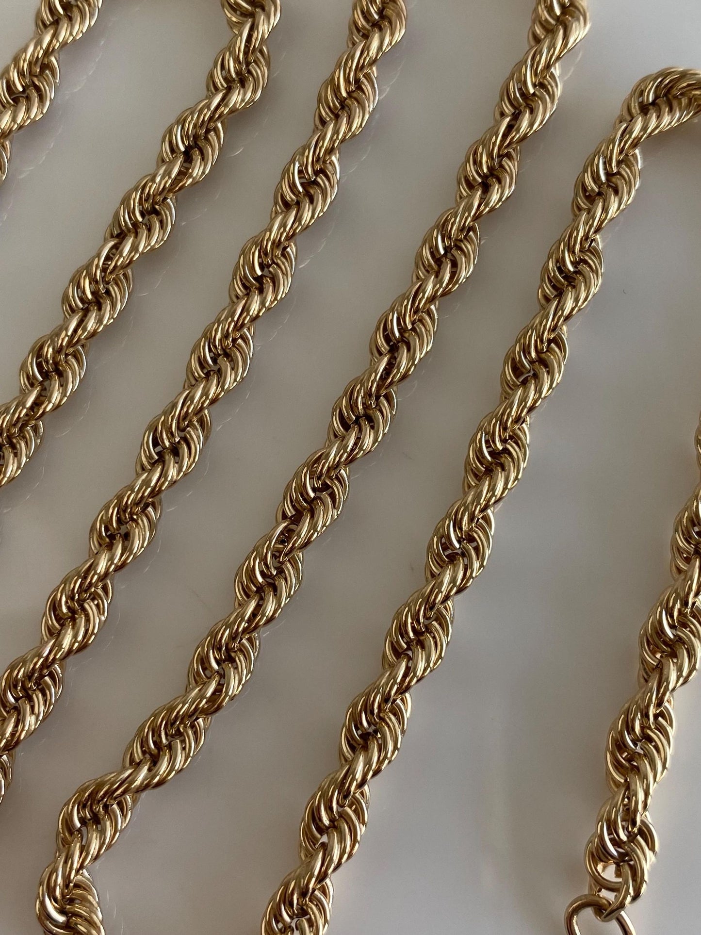 Vintage Solid 14k Yellow Gold Chunky Rope Chain Necklace - 18 inches
