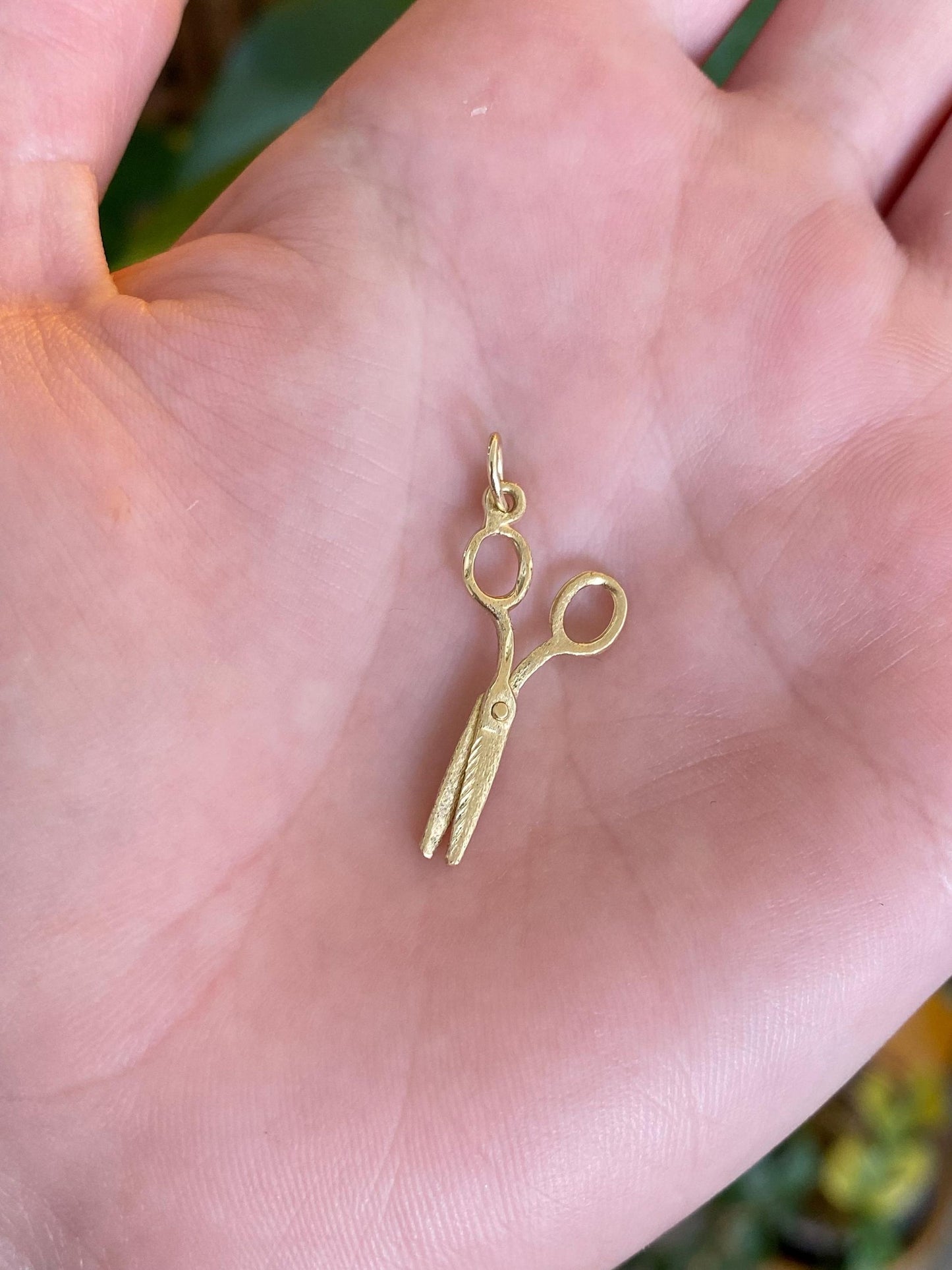Vintage Solid 14k Yellow Gold Articulated Scissors Charm