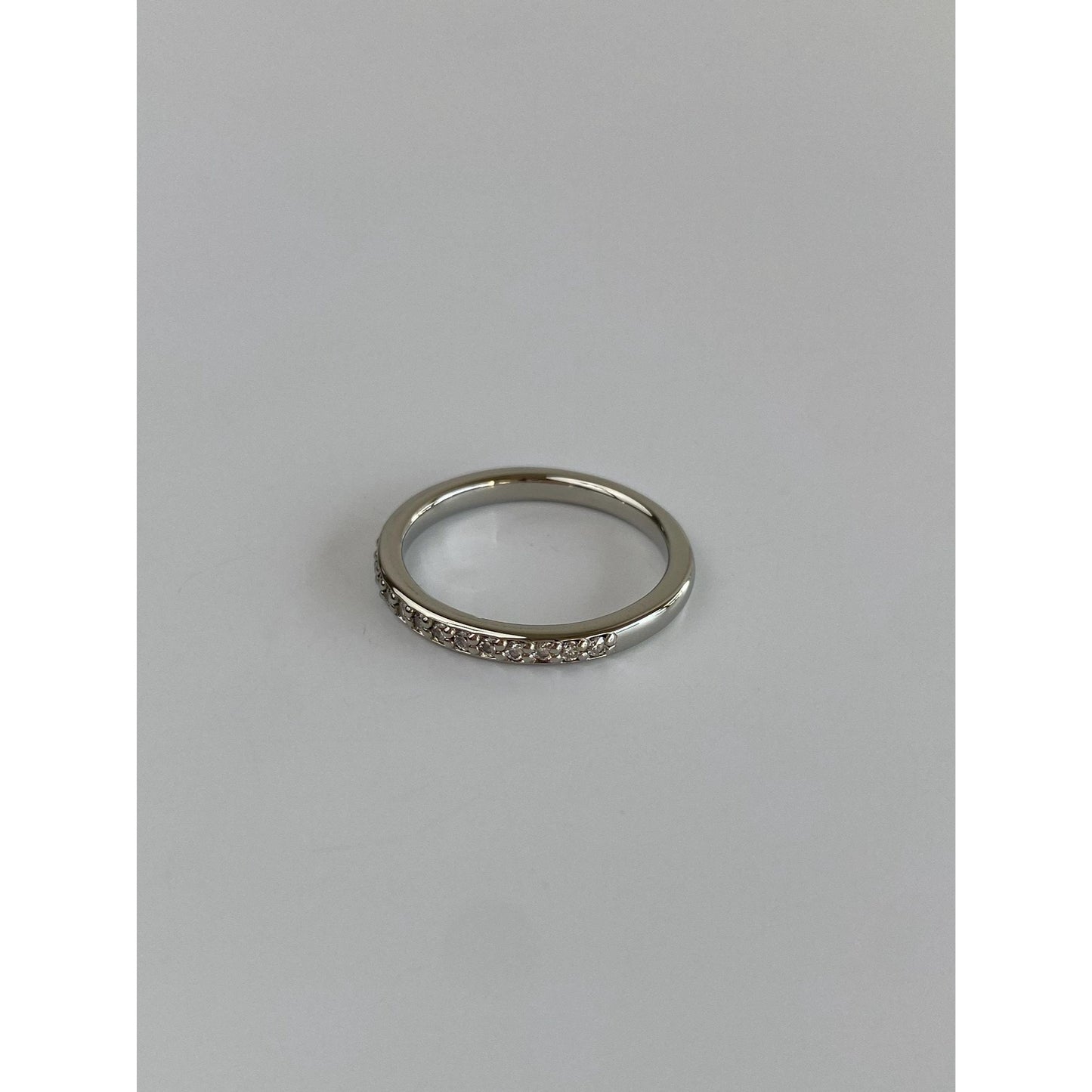 Vintage Solid 14k White Gold Diamond Ring Band - Size 6