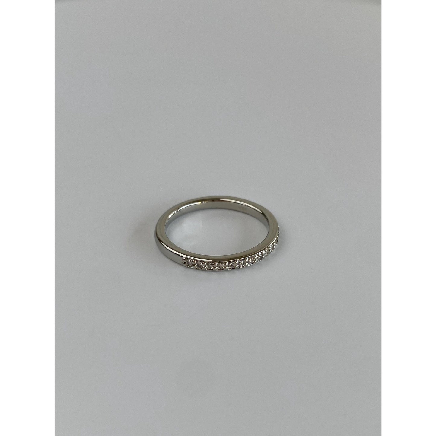 Vintage Solid 14k White Gold Diamond Ring Band - Size 6