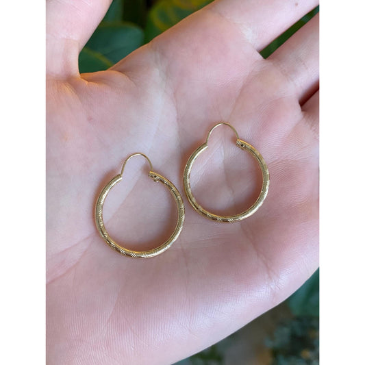 Vintage 14k Yellow Gold Designed Hoop Earrings