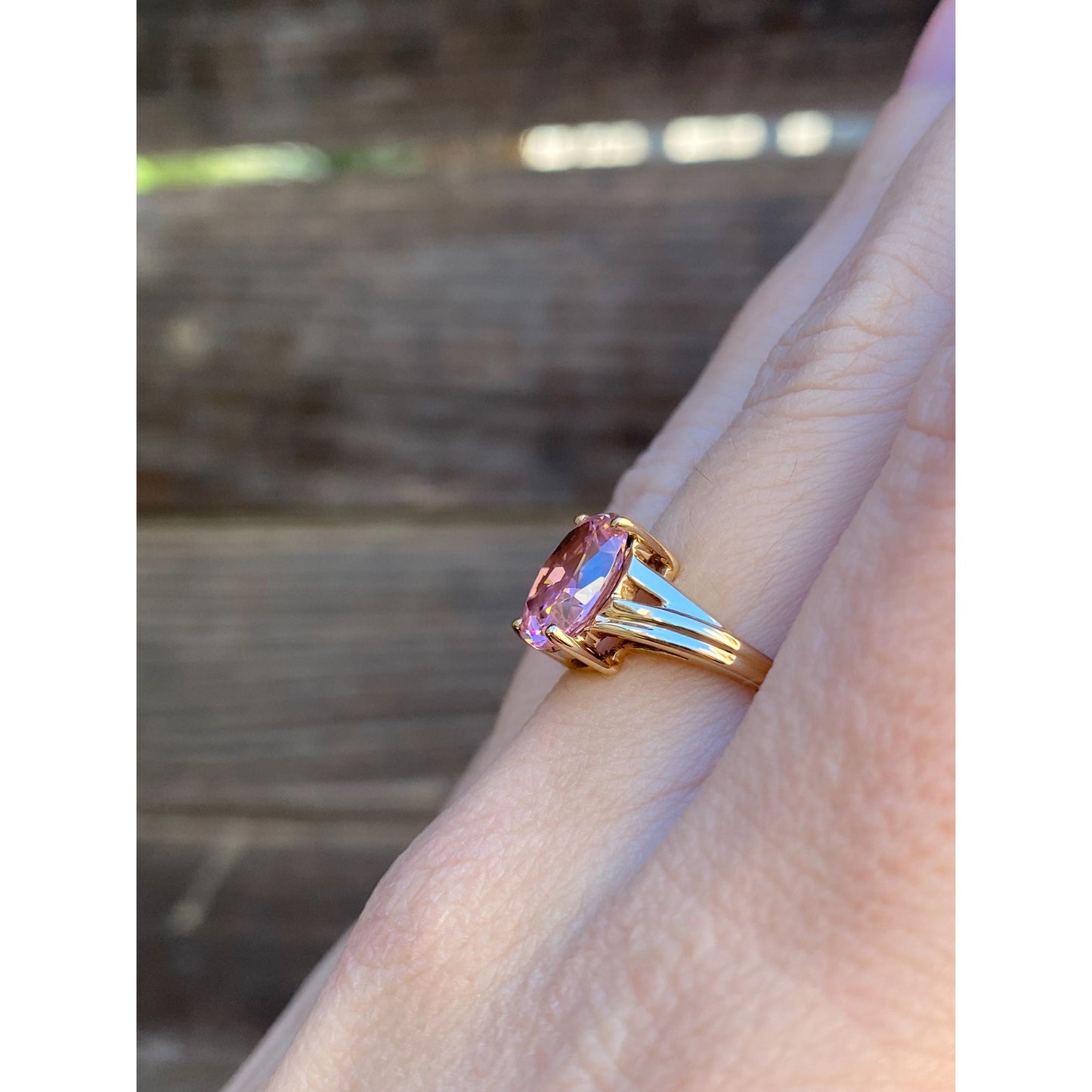 Vintage Solid 10k Yellow Gold Light Pink Cubic Zirconia Ring - Size 5.75