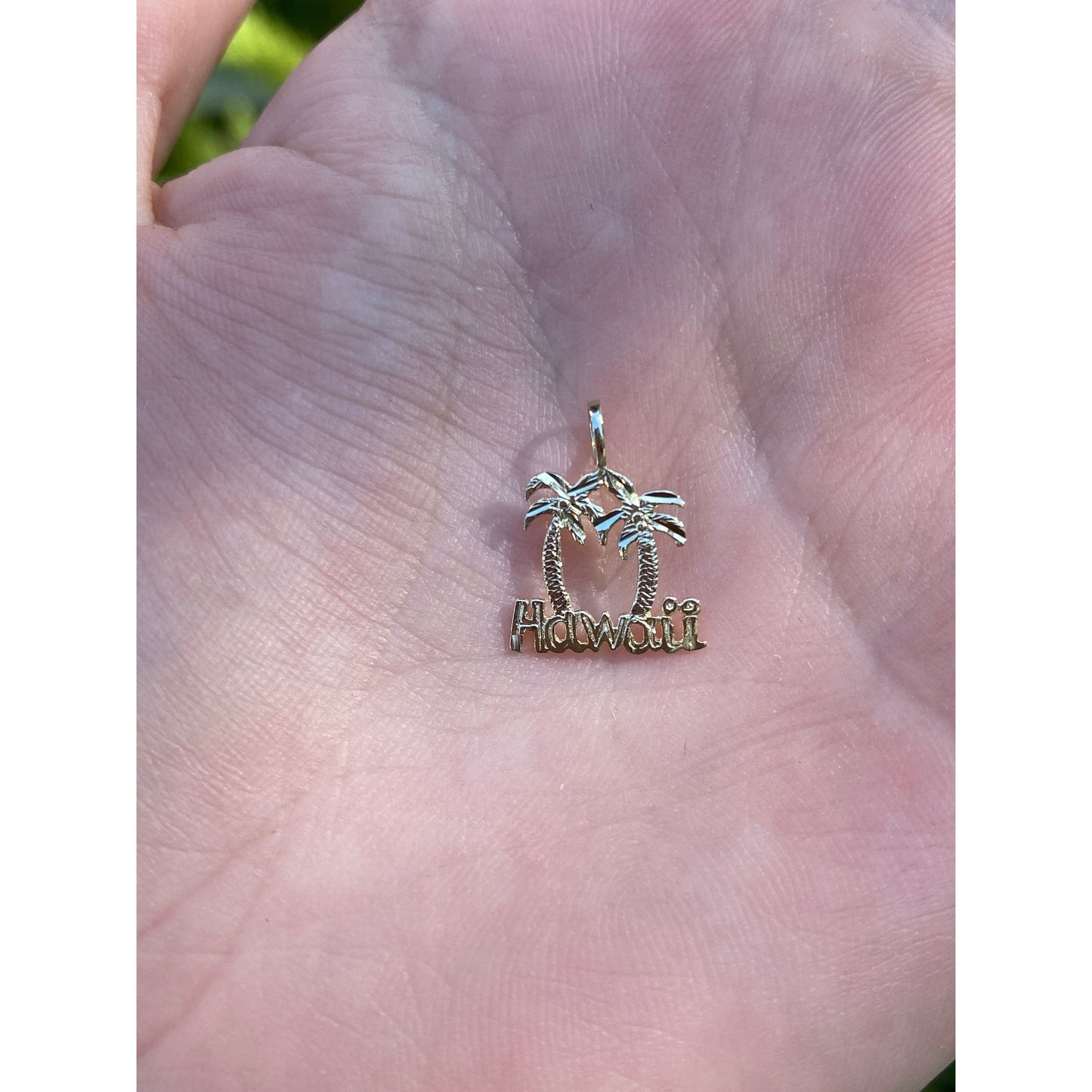 Vintage Solid 14k Yellow Gold Palm Tree Hawaii Charm