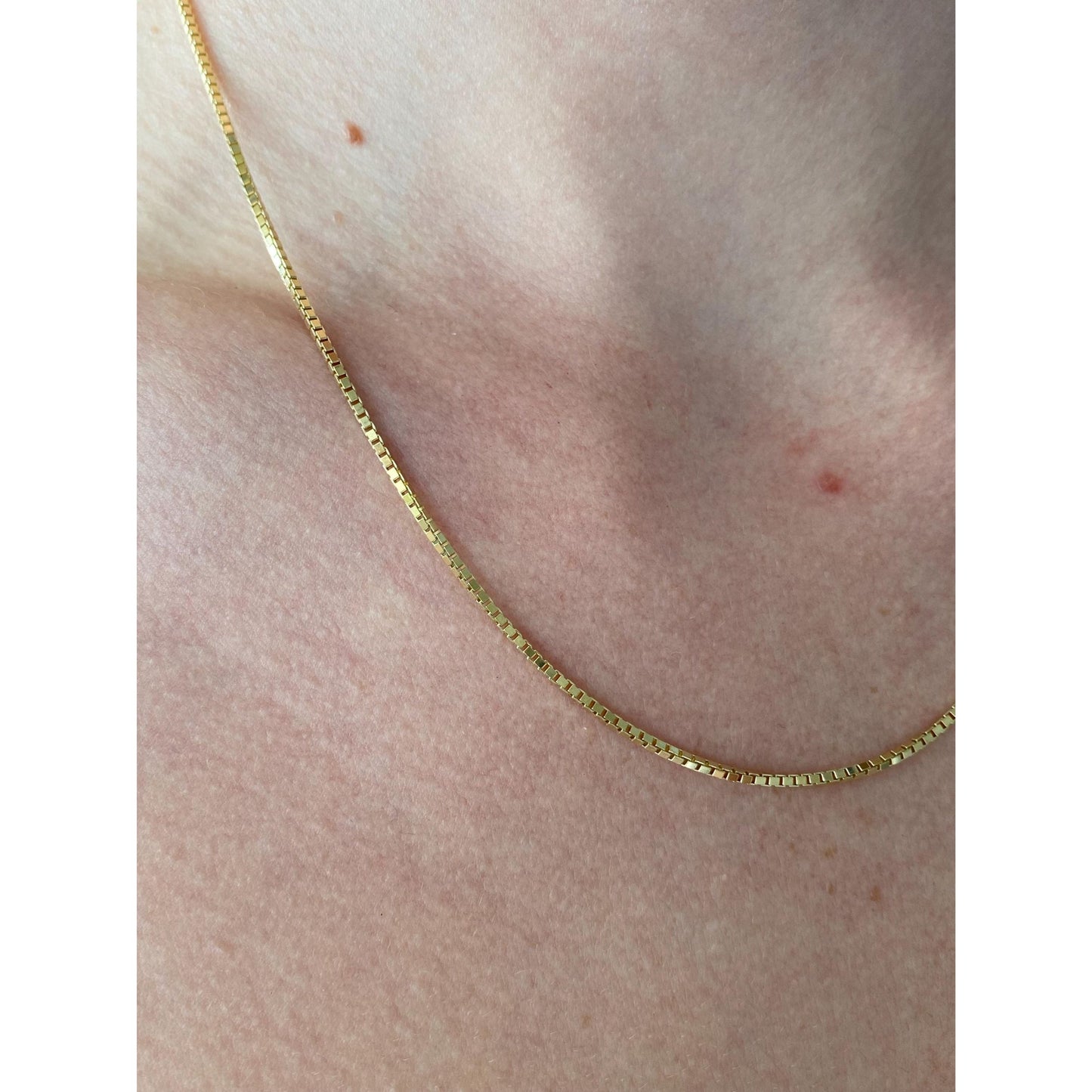 Vintage Solid 18k Yellow Gold Box Chain Necklace - 18 inches