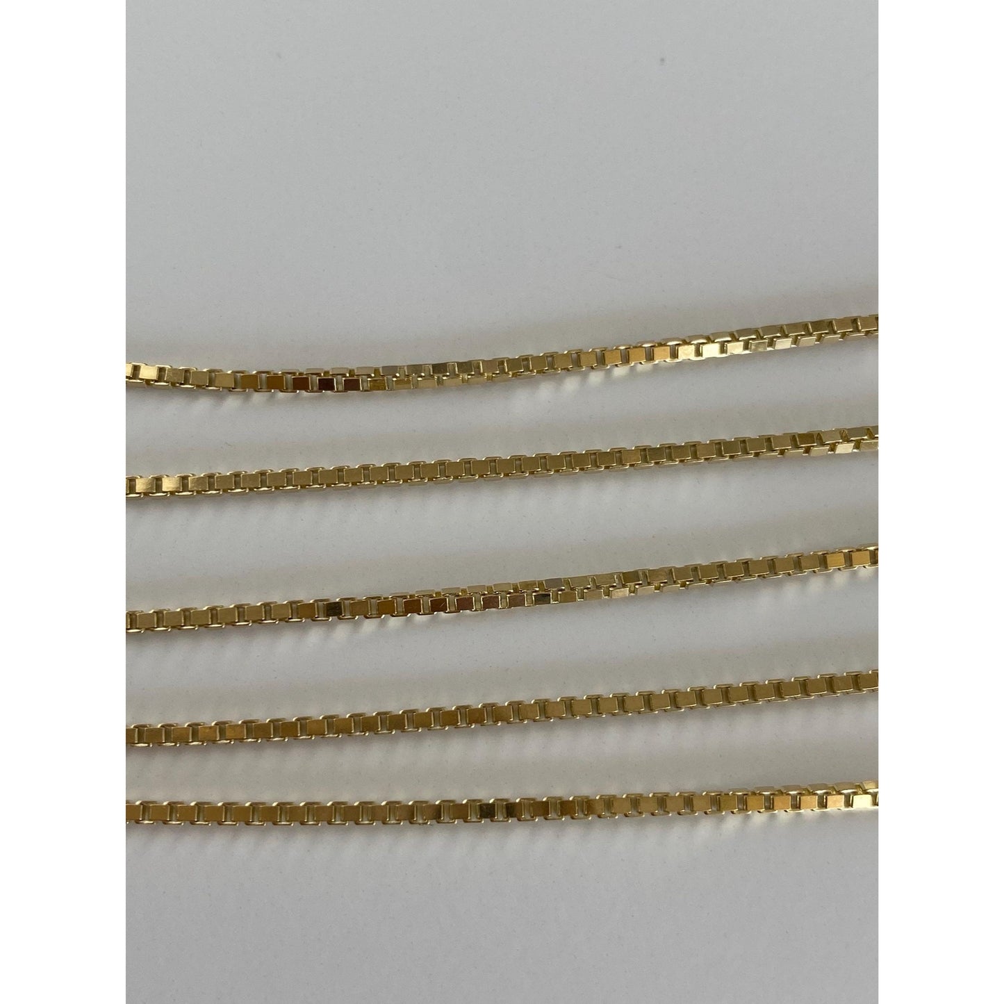 Vintage Solid 18k Yellow Gold Box Chain Necklace - 18 inches