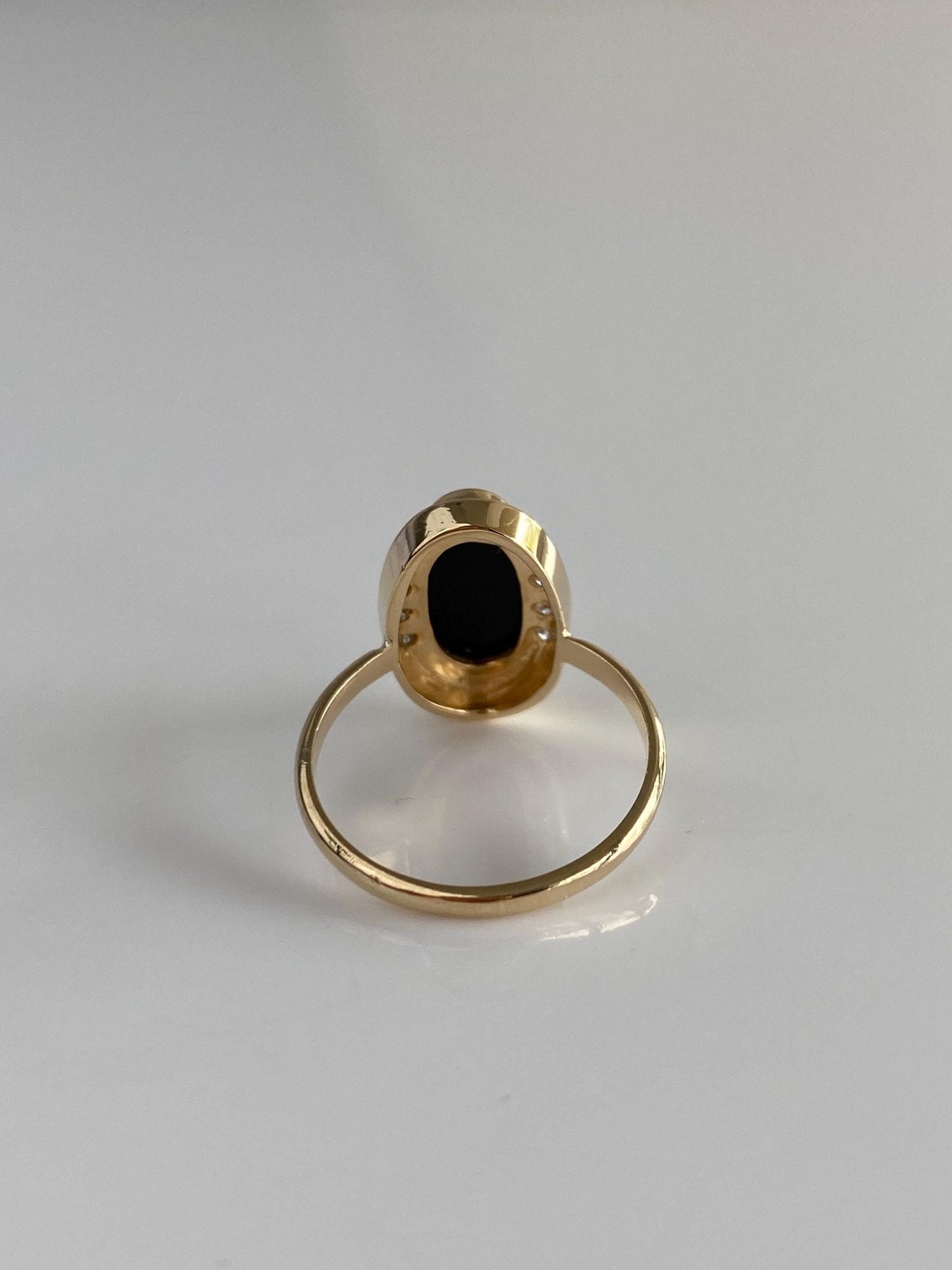 Vintage Solid 14k Yellow Gold Diamonds Black Onyx Ring - Size 5
