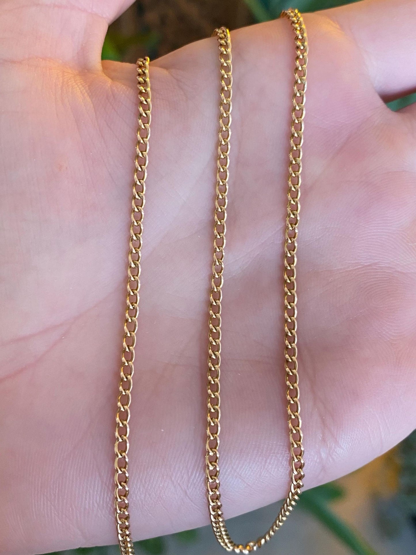 Vintage Solid 14k Yellow Gold Curb Chain Necklace - 17.5 inches