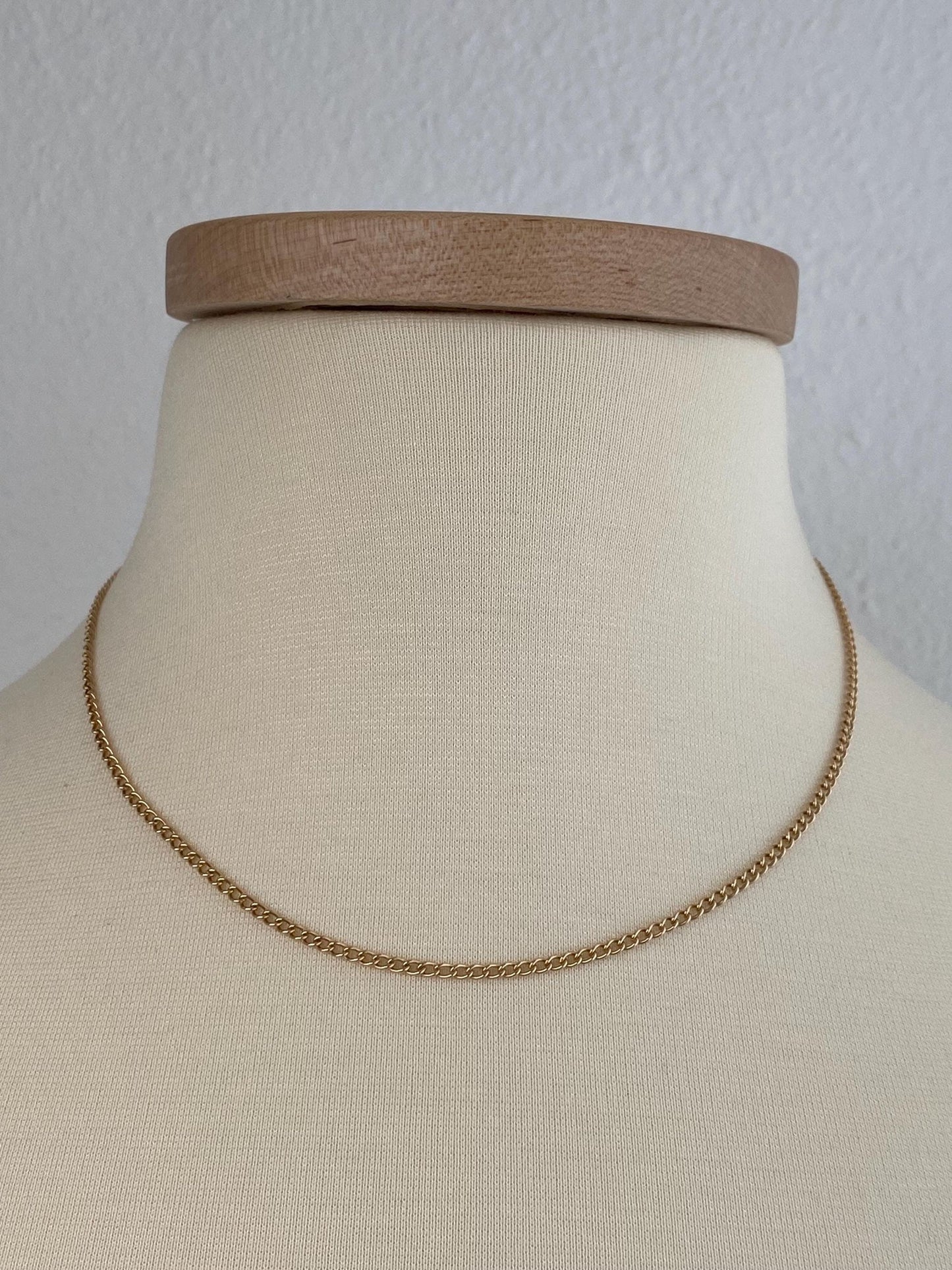 Vintage Solid 14k Yellow Gold Curb Chain Necklace - 17.5 inches