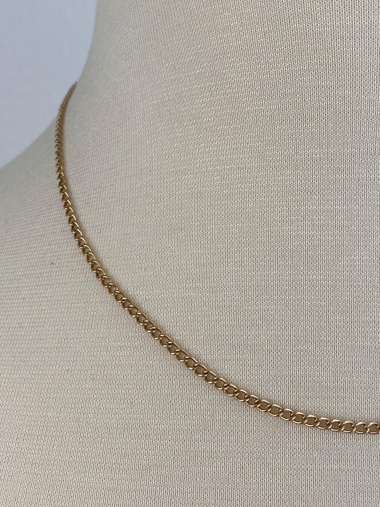 Vintage Solid 14k Yellow Gold Curb Chain Necklace - 17.5 inches