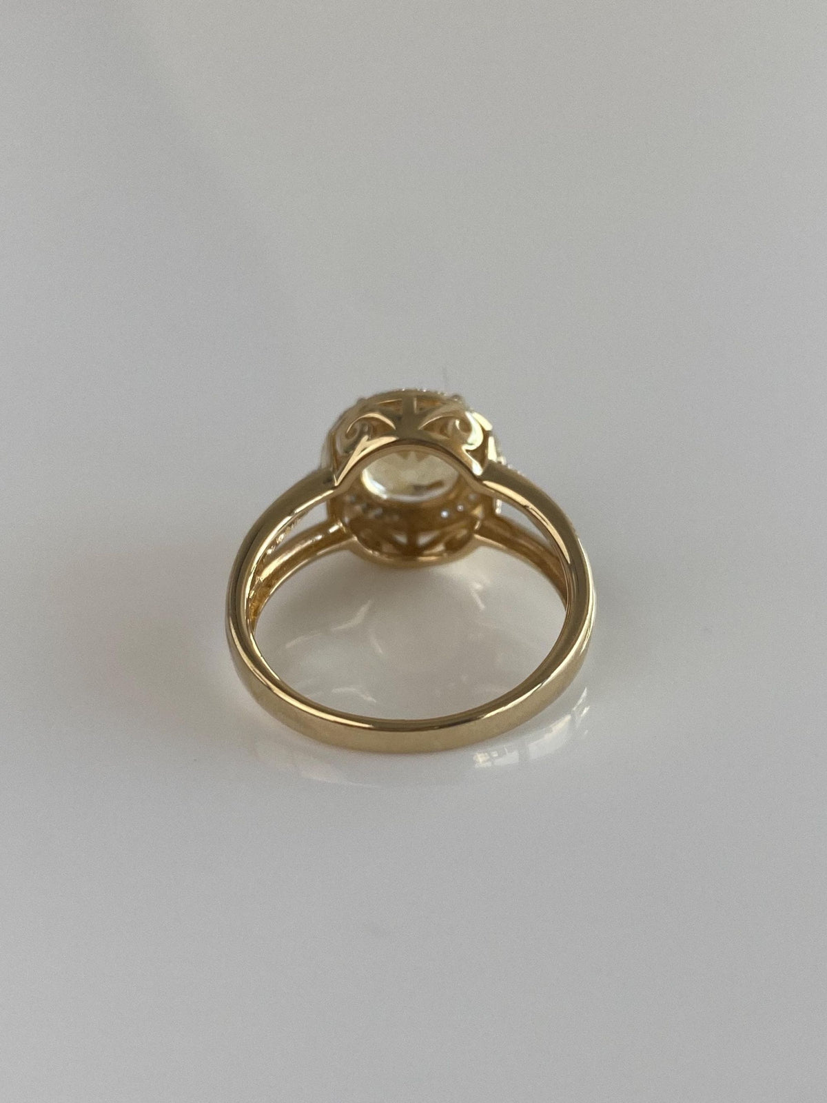 Vintage Solid 14k Yellow Gold Diamond Halo Citrine Ring - Size 6.75