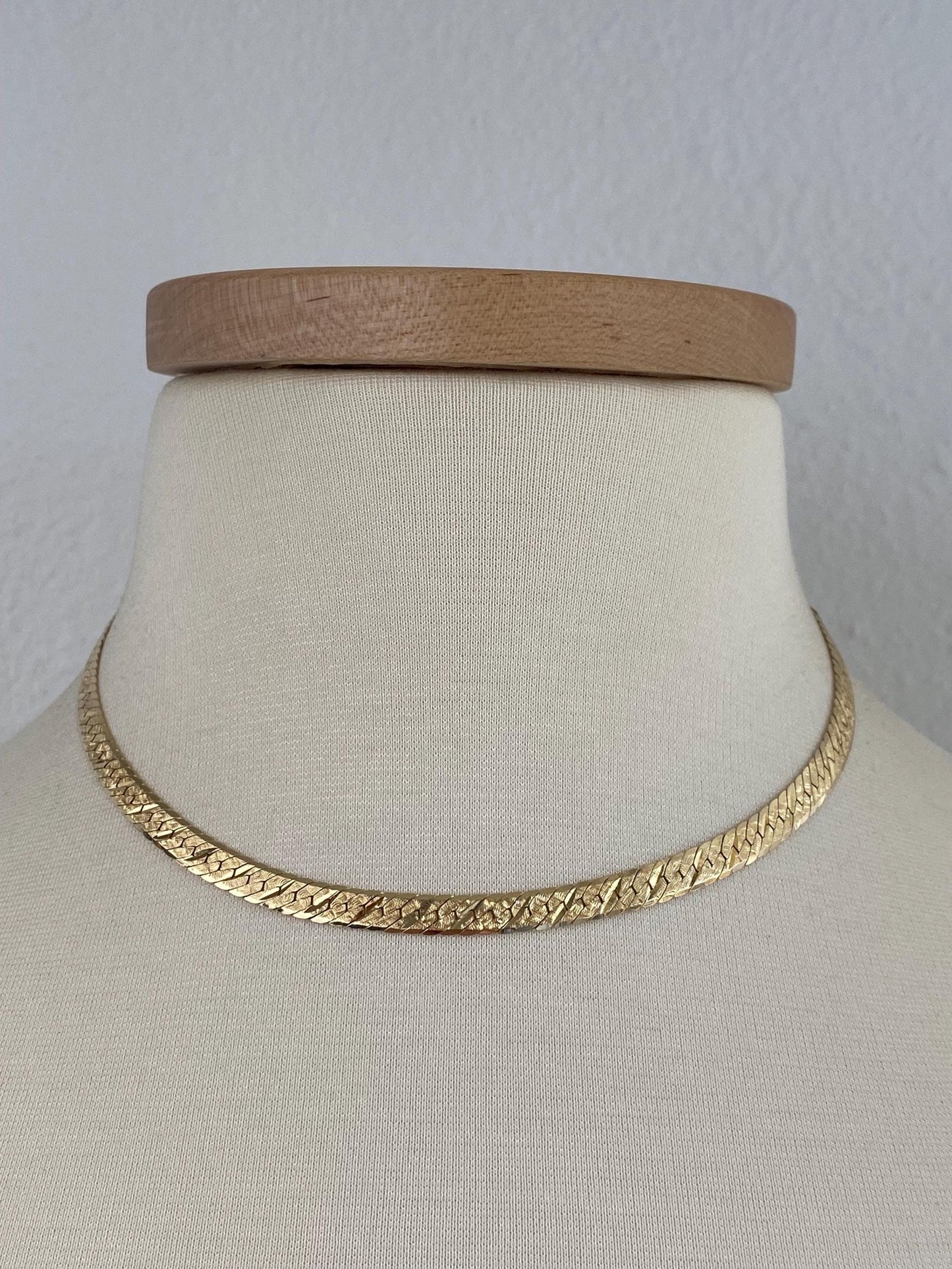 Vintage Solid 14k Yellow Gold Pattern Chunky Herringbone Chain Necklace - 16 inches