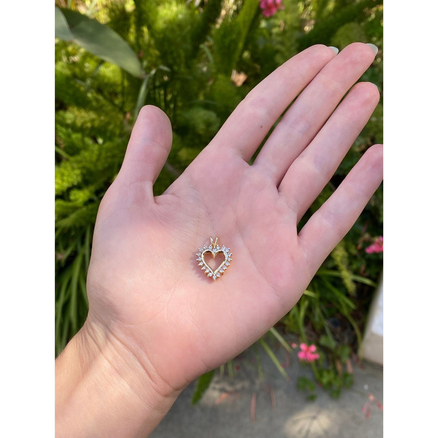 Vintage Solid 14k Yellow Gold Diamond Heart Charm