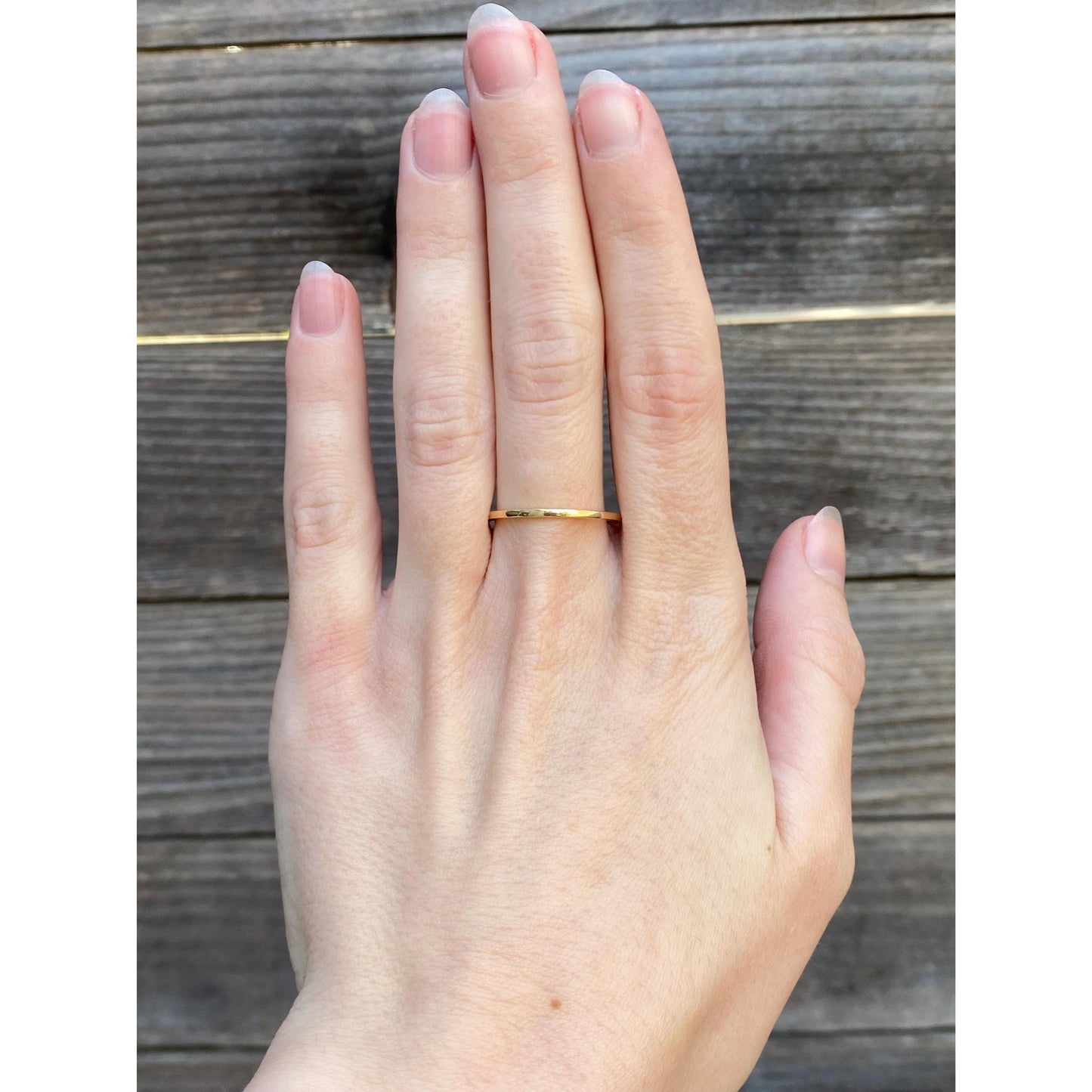 Vintage Solid 18k Yellow Gold Slim Ring Band - Size 8.75