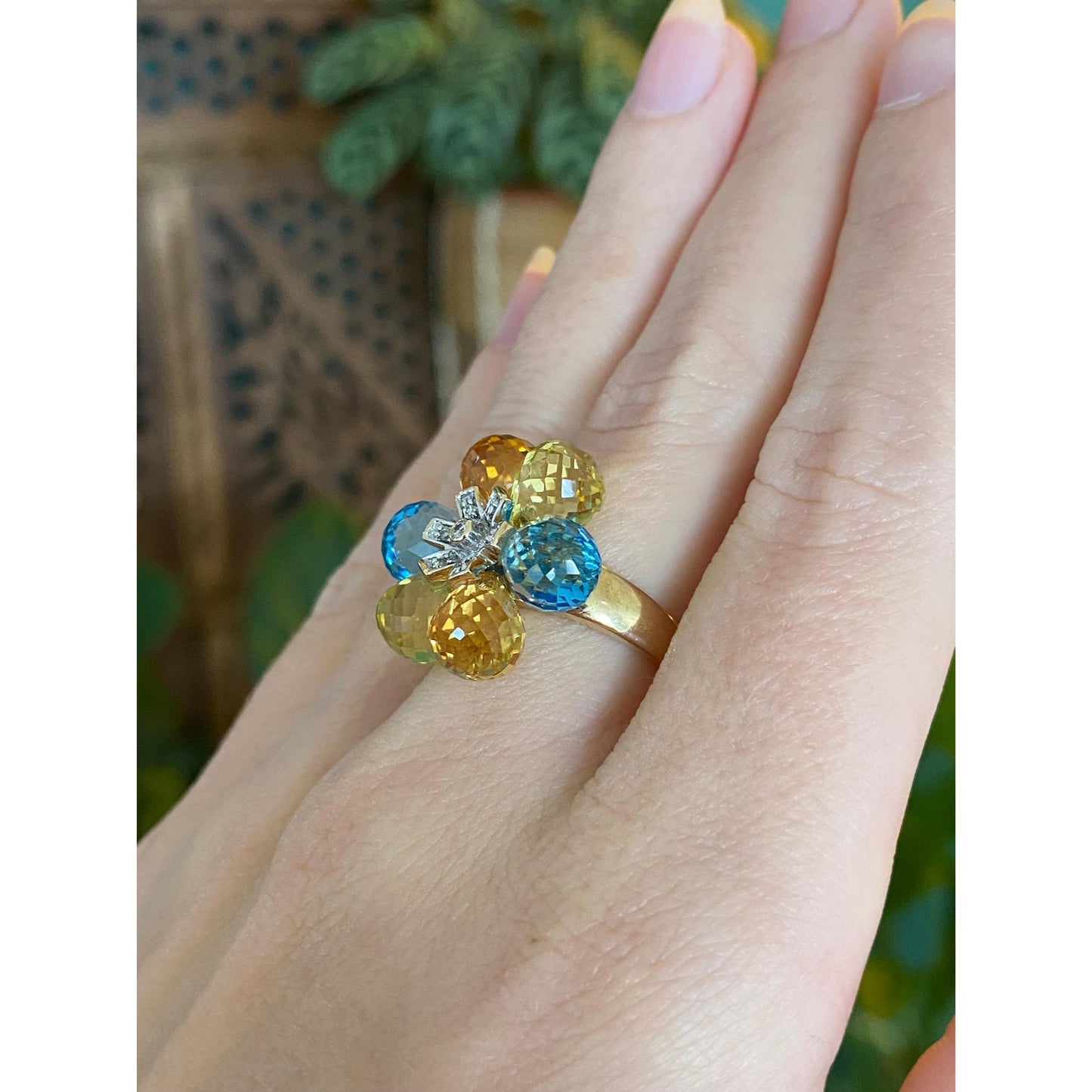 Solid 10k Yellow Gold Diamond Topaz Peridot Faceted Citrine Lemon Quartz Flower Ring - Size 6.75