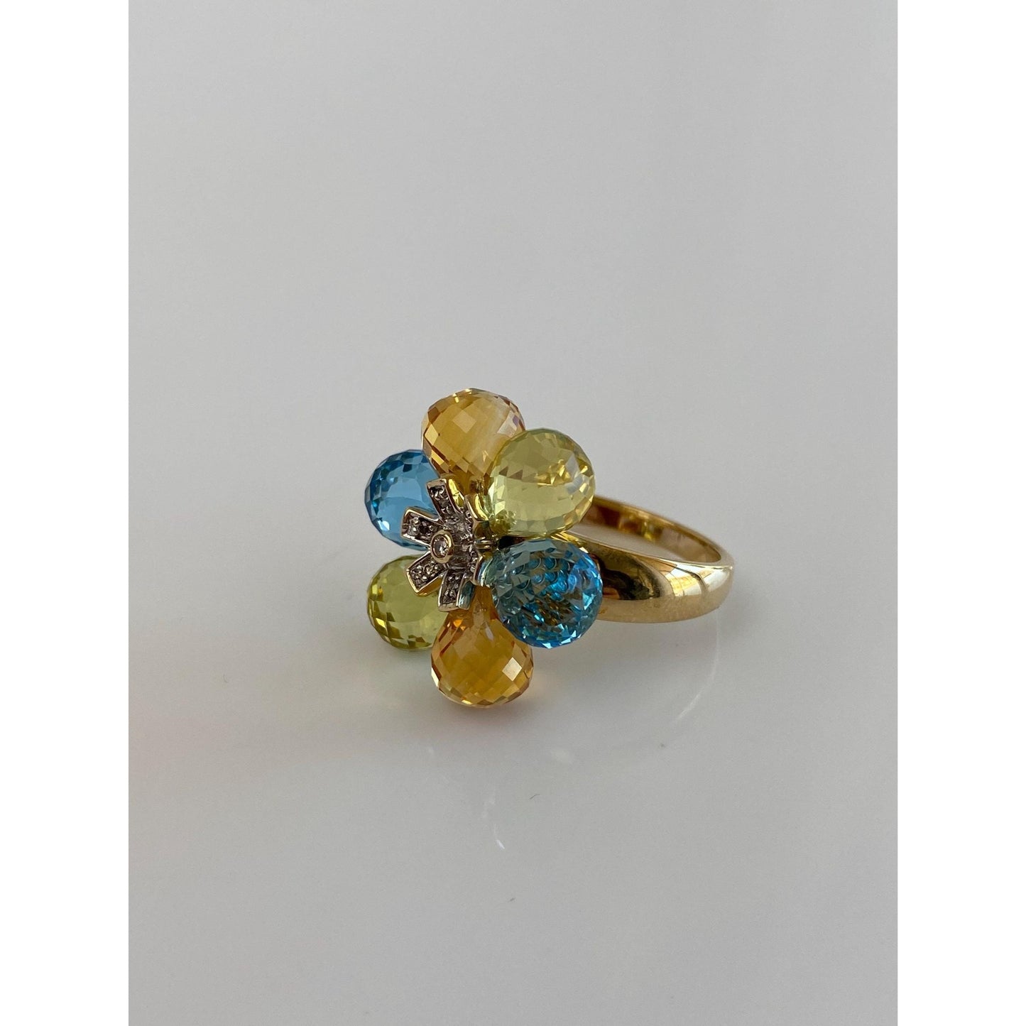 Solid 10k Yellow Gold Diamond Topaz Peridot Faceted Citrine Lemon Quartz Flower Ring - Size 6.75