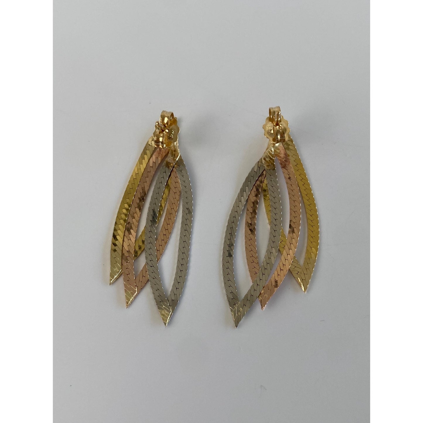 Vintage Solid 14k Tri Tone Gold Diamond Cut Flat Chain Stud Earrings