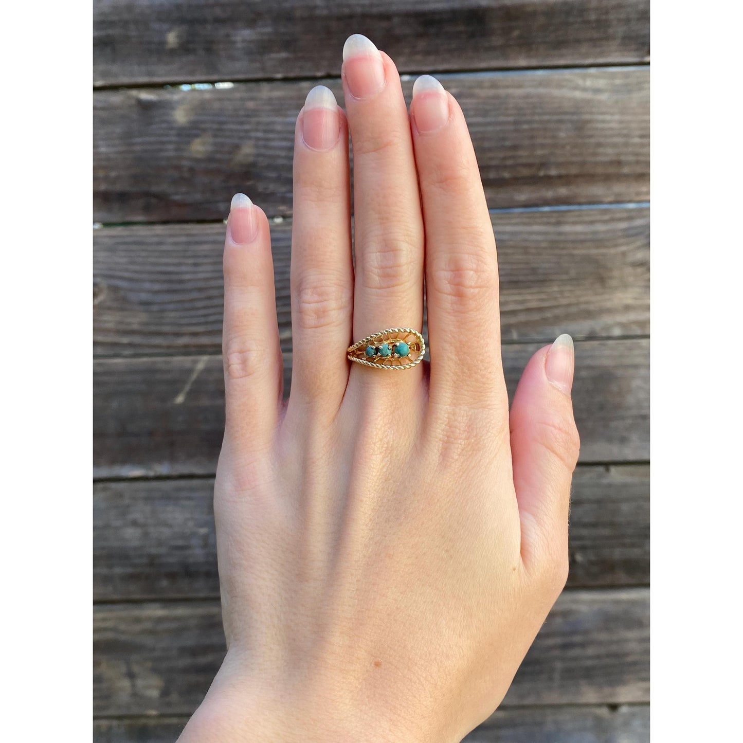 Vintage Solid 14k Yellow Gold Malachite Ring - Size 5.75