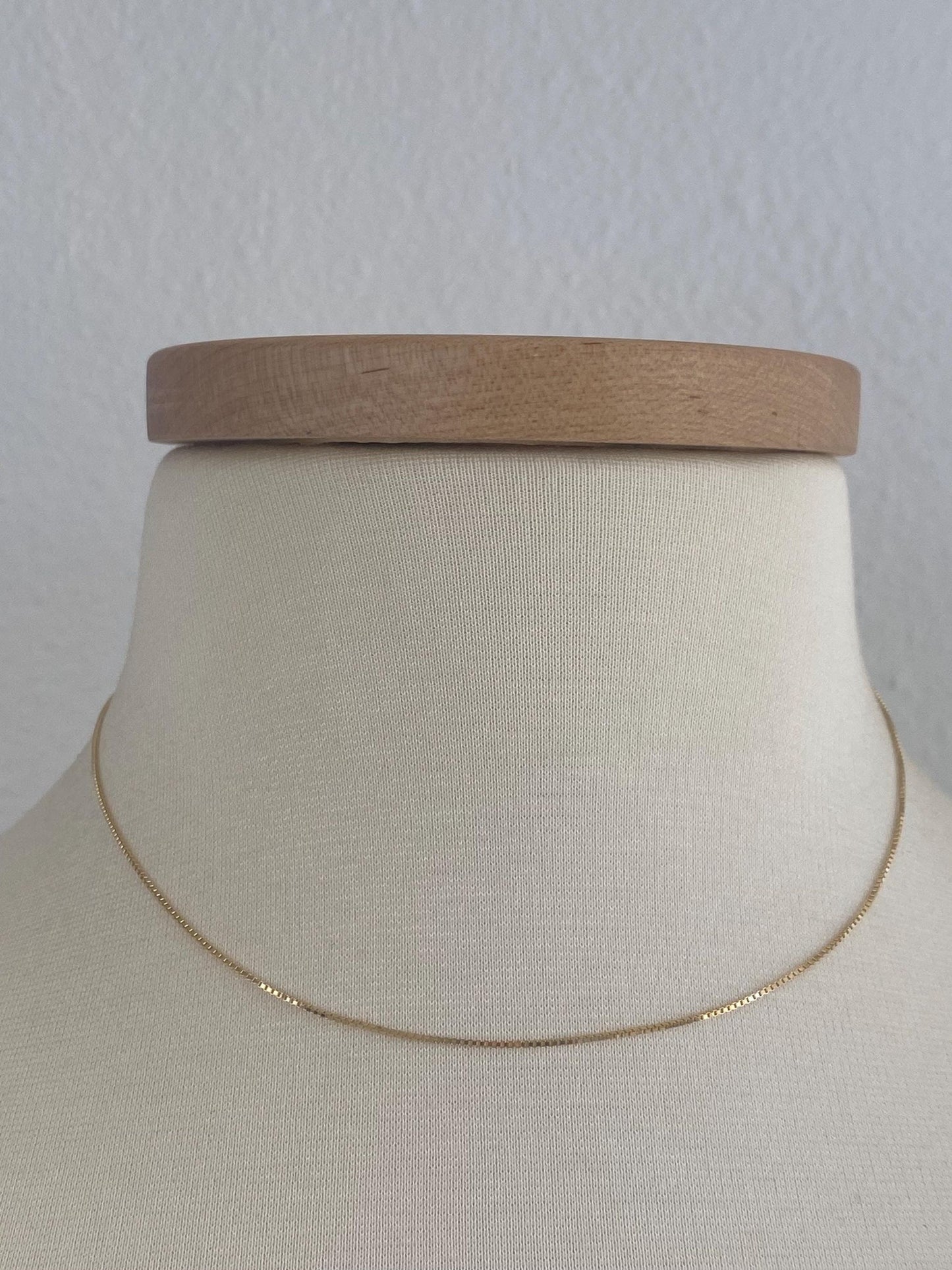 Vintage Solid 14k Yellow Gold Box Chain Necklace - 16 inches