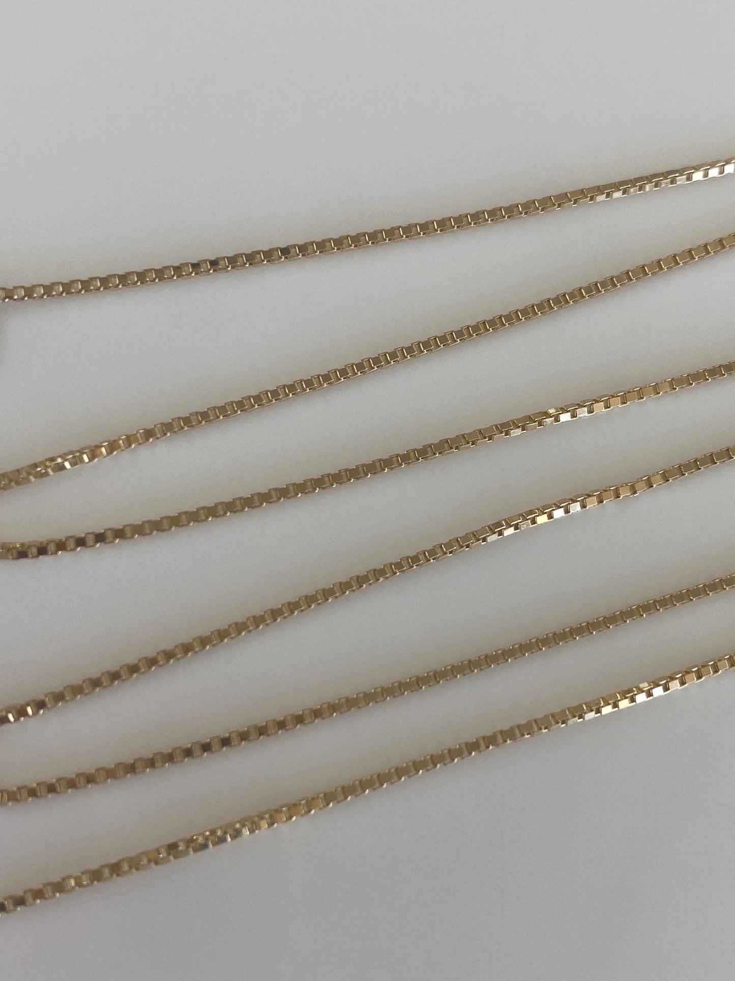 Vintage Solid 14k Yellow Gold Box Chain Necklace - 16 inches