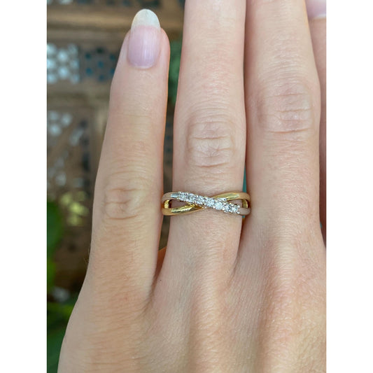 Vintage Solid 10k White & Yellow Gold Diamond Twist Ring - Size 5.5