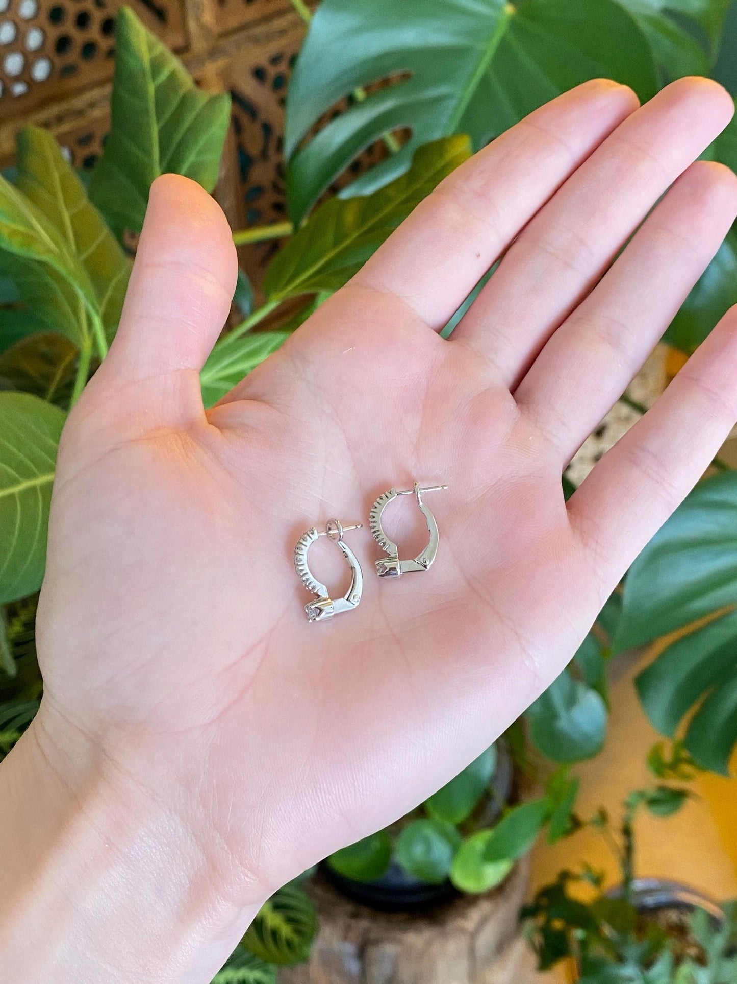 Vintage Solid 14k White Gold Diamond Drop Earrings