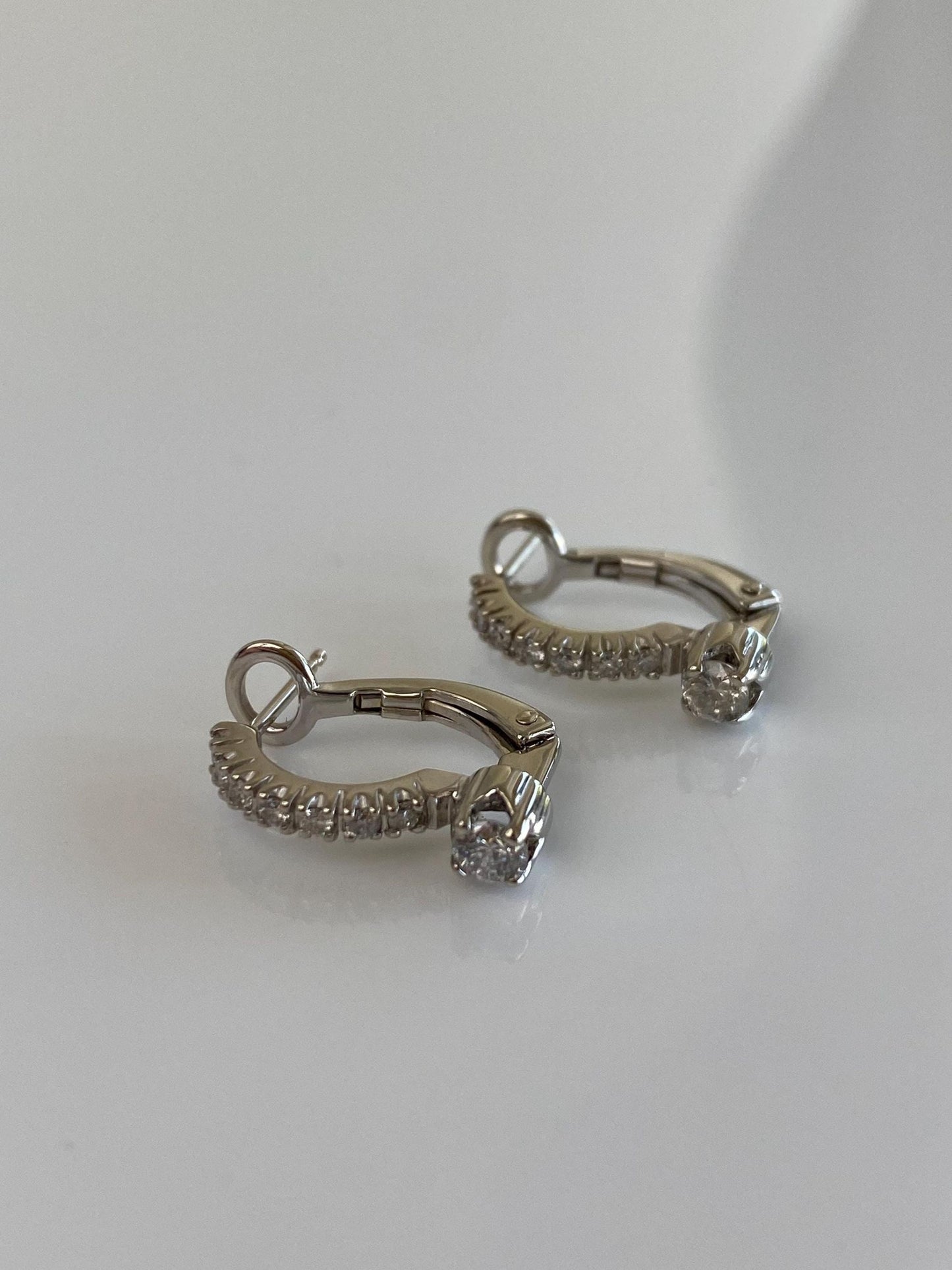 Vintage Solid 14k White Gold Diamond Drop Earrings