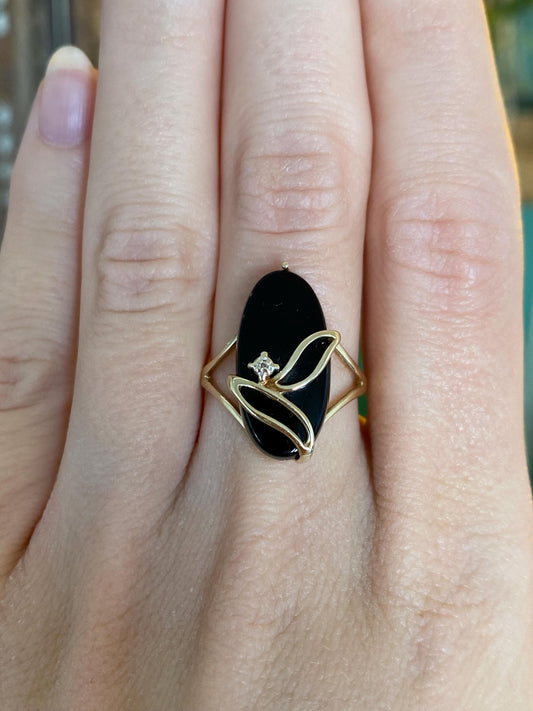 Vintage Solid 10k Yellow Gold Black Onyx Diamond Ring - Size 6.25
