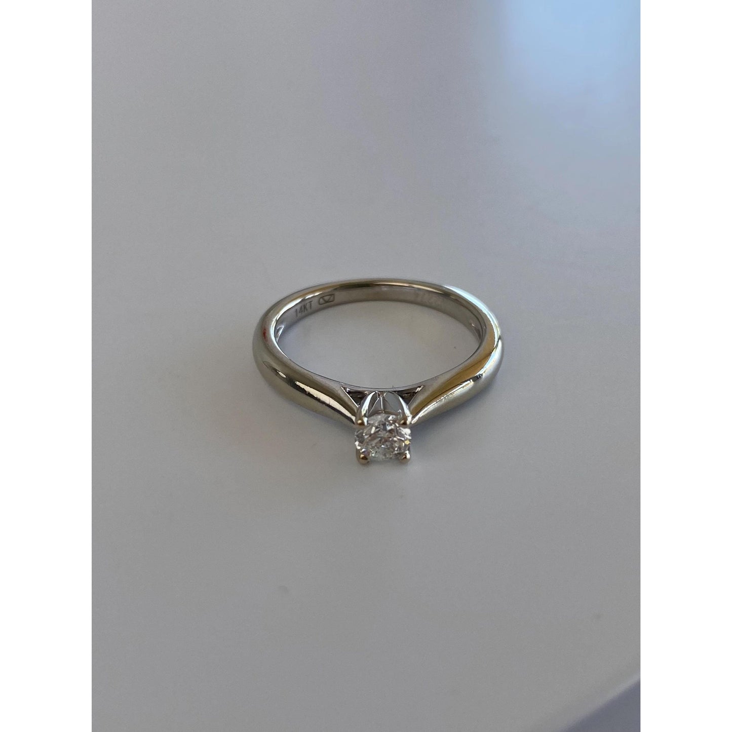 Vintage Solid 14k White Gold Diamond Ring - Size 6.25