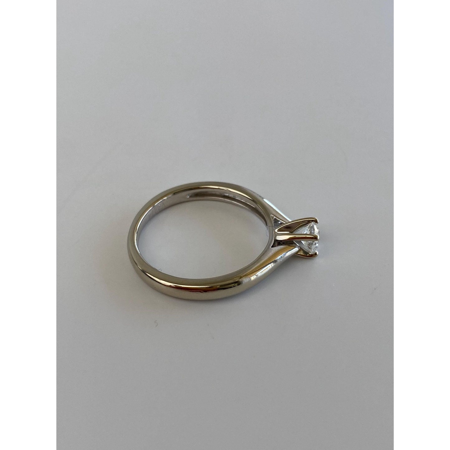 Vintage Solid 14k White Gold Diamond Ring - Size 6.25