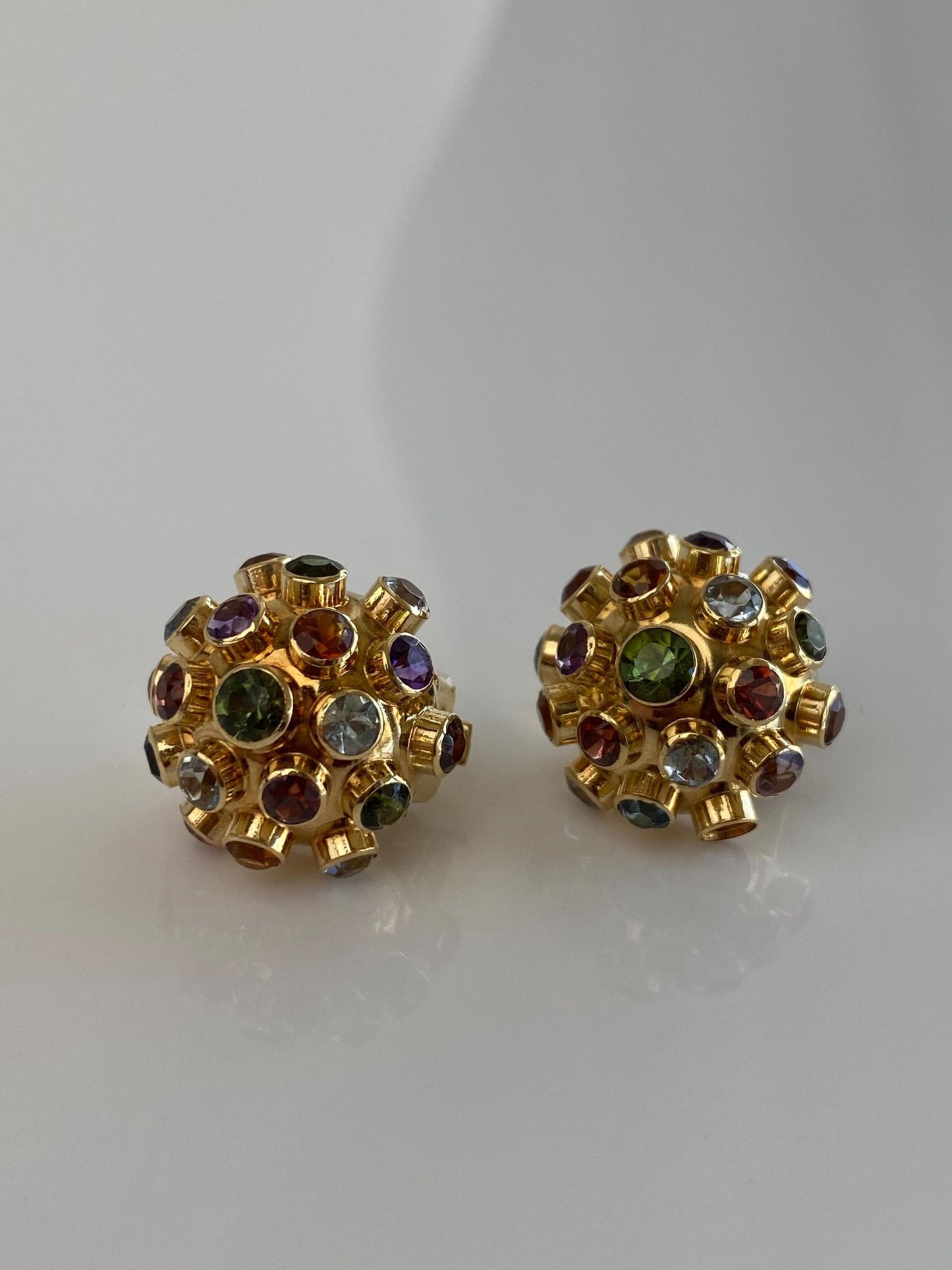 Vintage Solid 18k Yellow Gold Green Tourmaline Citrine Garnet Aquamarine Amethyst Stud Earrings