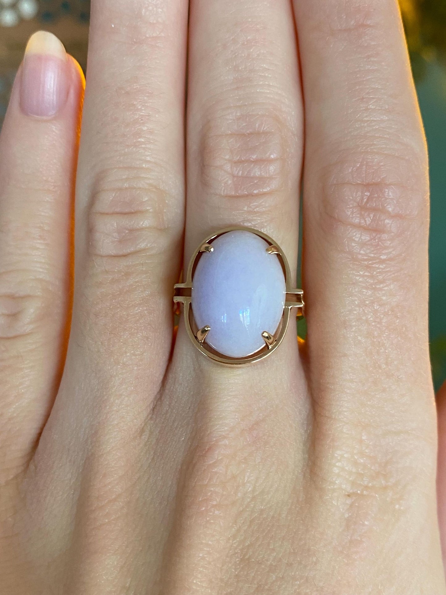 Vintage Solid 14k Yellow Gold Lavender Jade Ring - Size 7