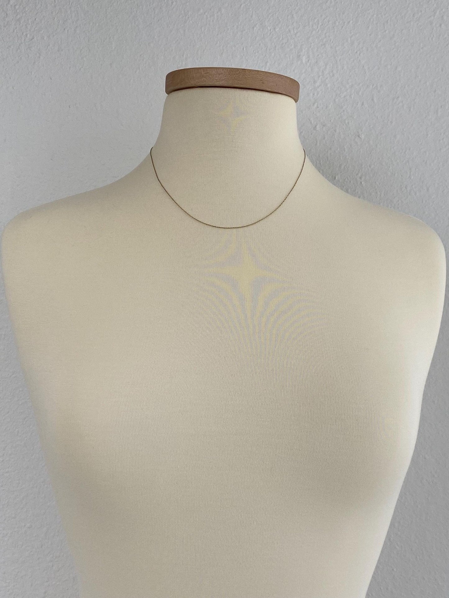 Vintage Solid 10k Yellow Gold Dainty Chain Necklace - 18 inches