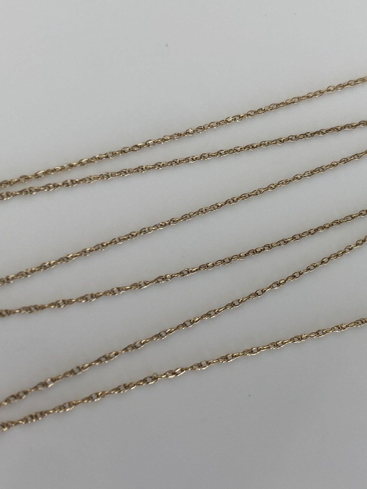 Vintage Solid 10k Yellow Gold Dainty Chain Necklace - 18 inches