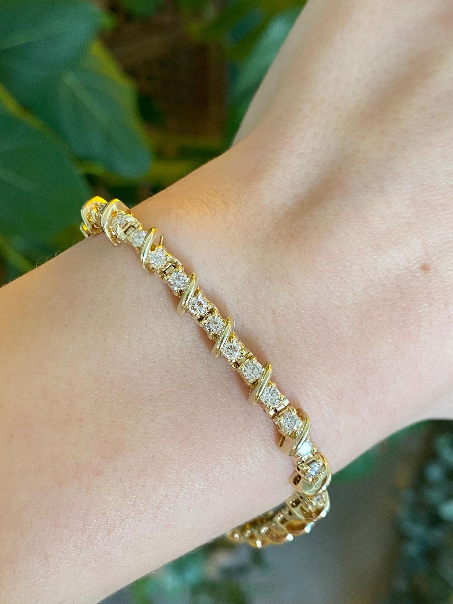 Vintage Solid 14k Yellow Gold Diamond Link Bracelet - 7.25 inches