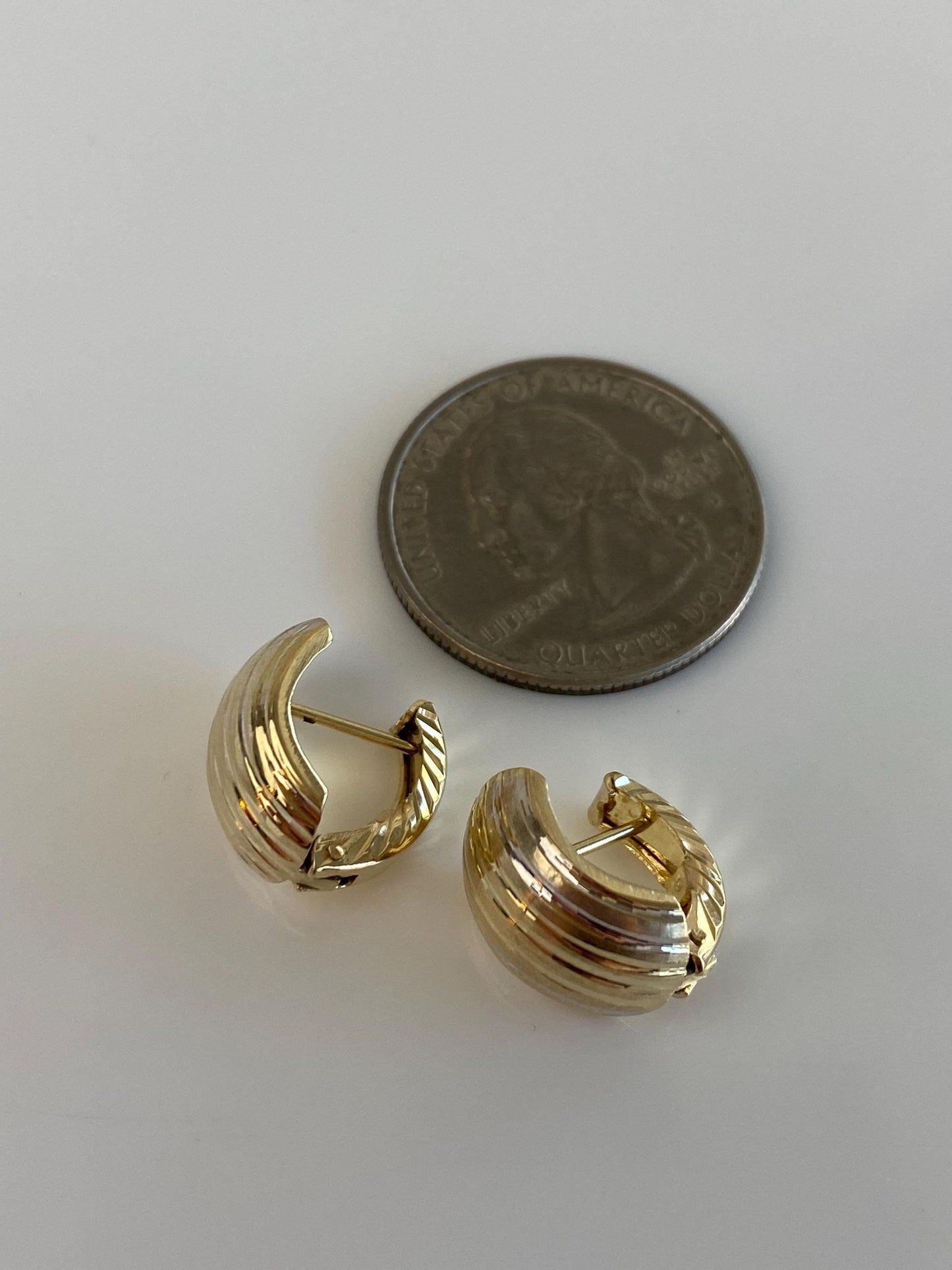 Vintage Solid 14k White & Yellow Gold Lined Design Hoop Earrings