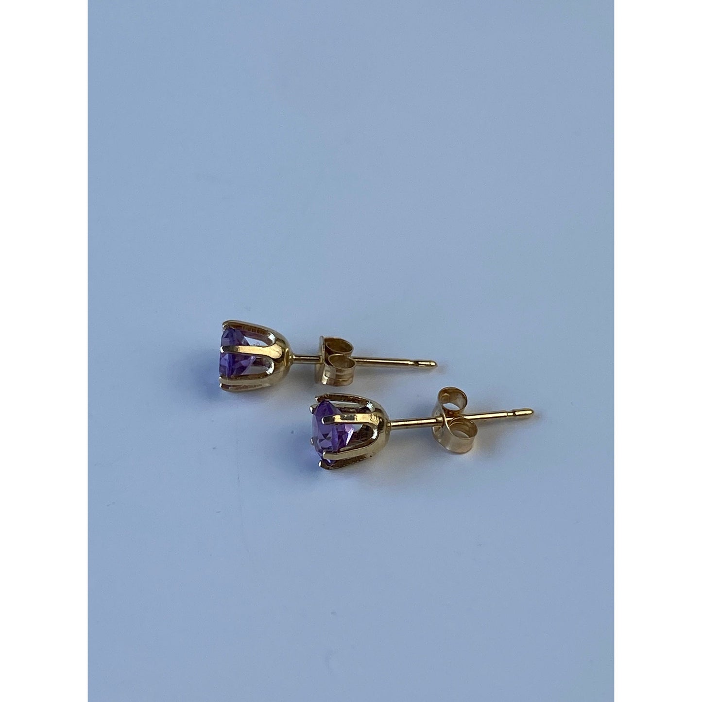Solid 14k Yellow Gold Lavender Cubic Zirconia Stud Earrings