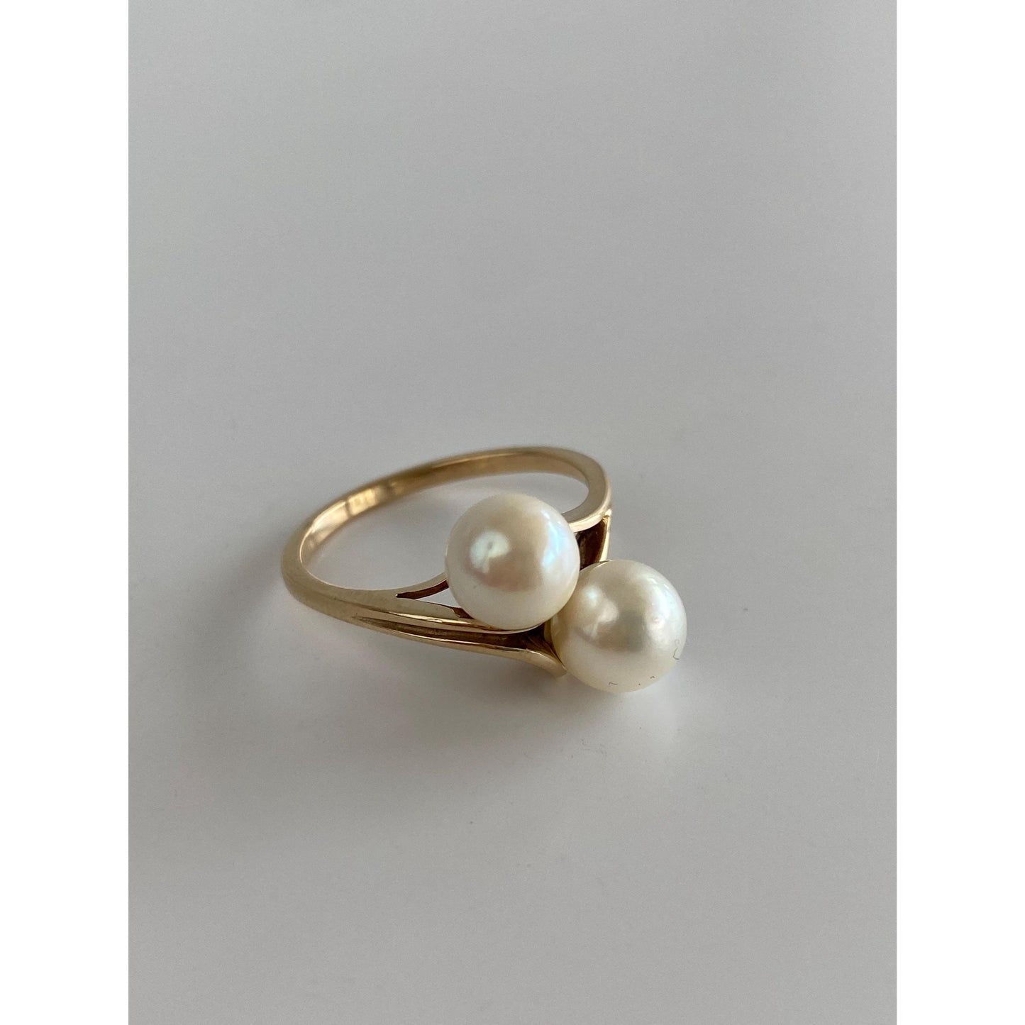 Vintage Solid 10k Yellow Gold Double Pearl Ring - Size 8.75