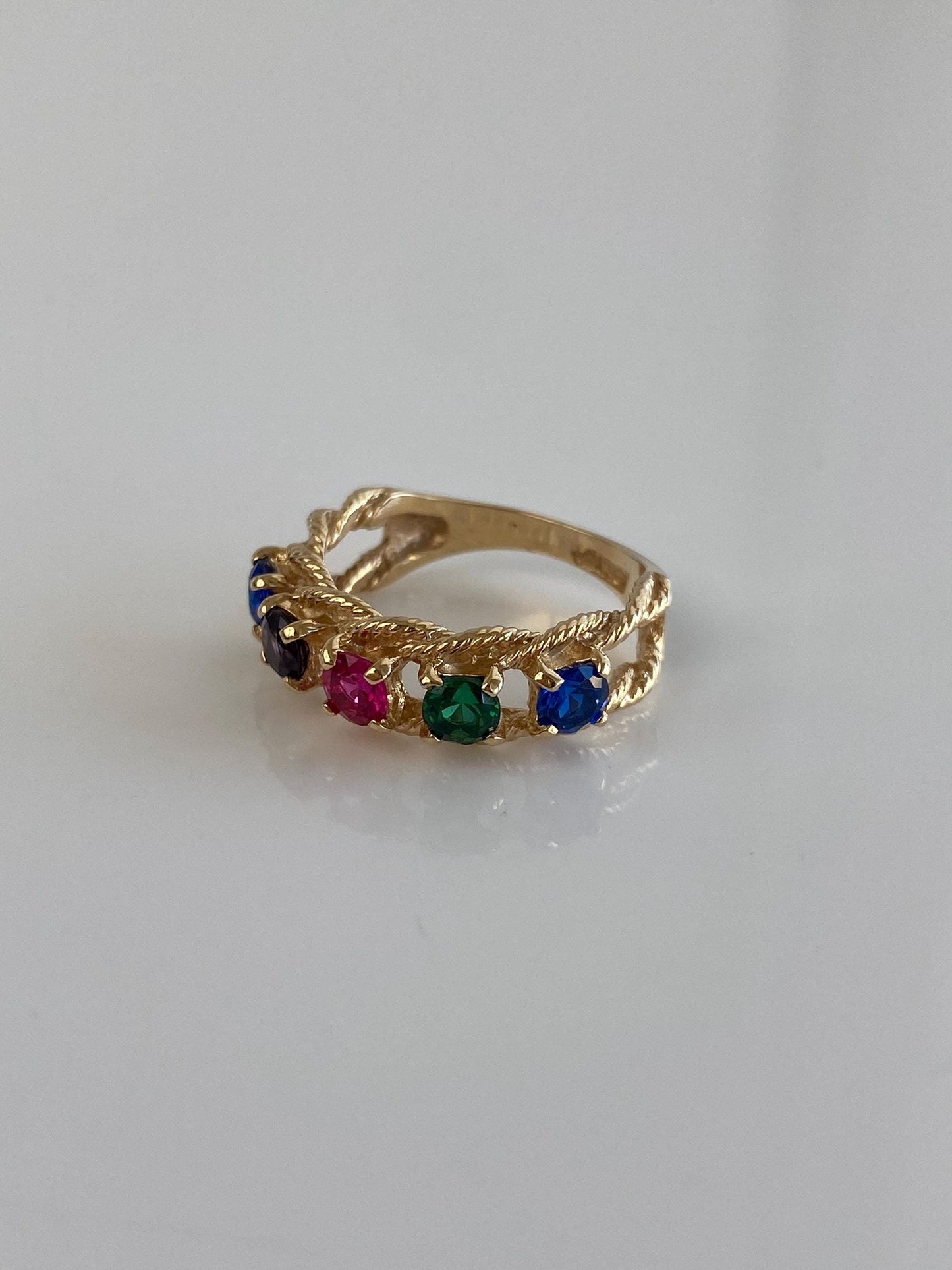 Vintage Solid 10k Yellow Gold Blue Purple & Green Spinel Pink Sapphire Row Ring Band - Size 5.75